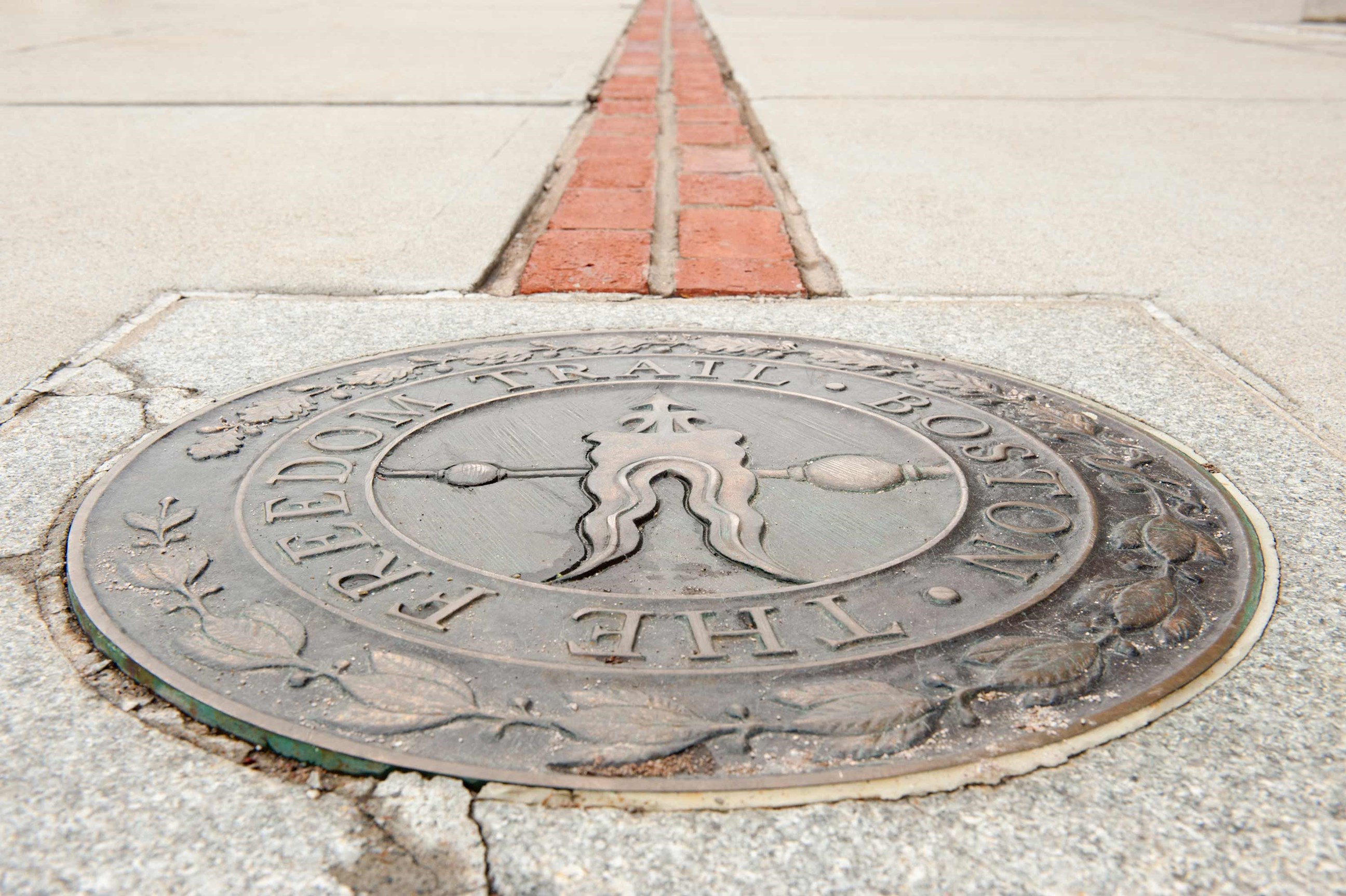 freedom-trail-marker-boston-usa.jpg