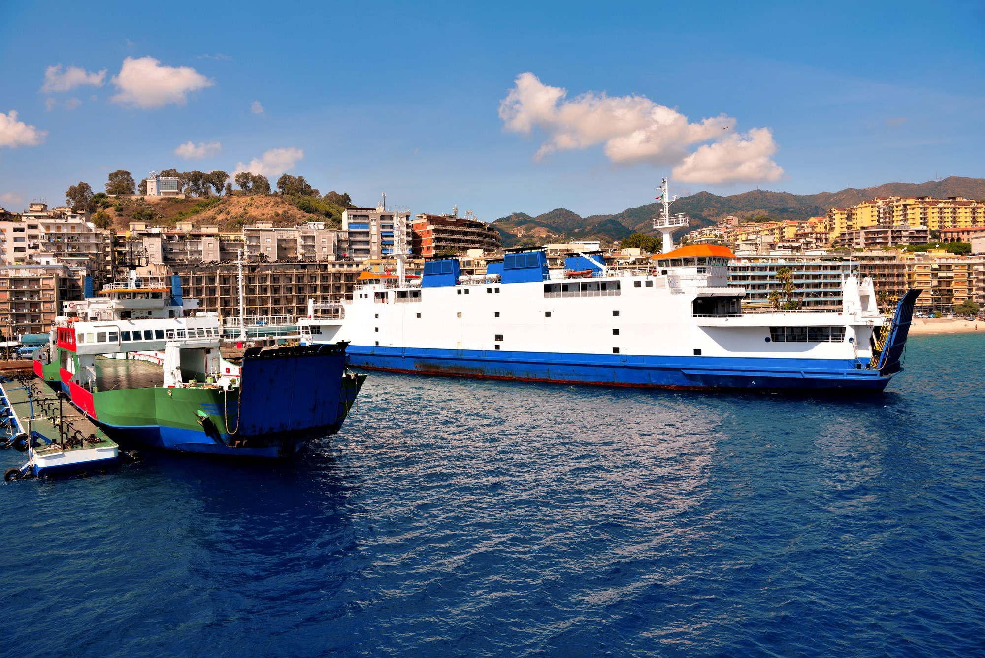 ferry-messina-sicily-italy-tt.jpg