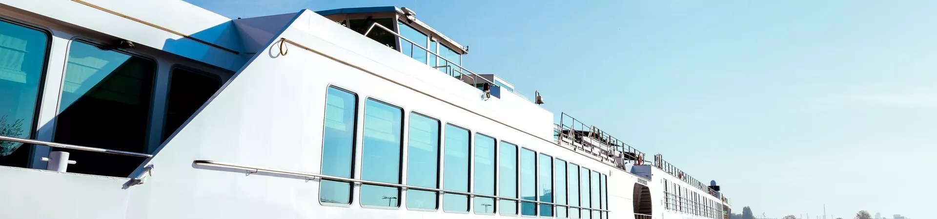 Large Trafalgar Reverie Docked