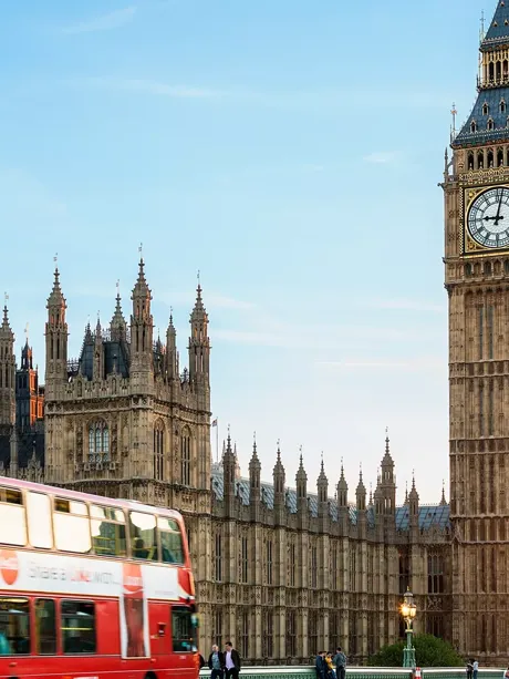 Big Ben and traffic near Westminster Bridge in London