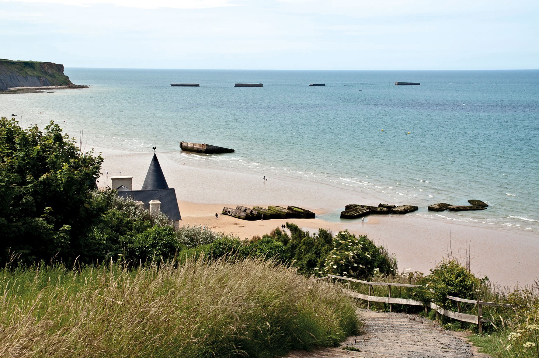 gold-beach-deauville-france.jpg