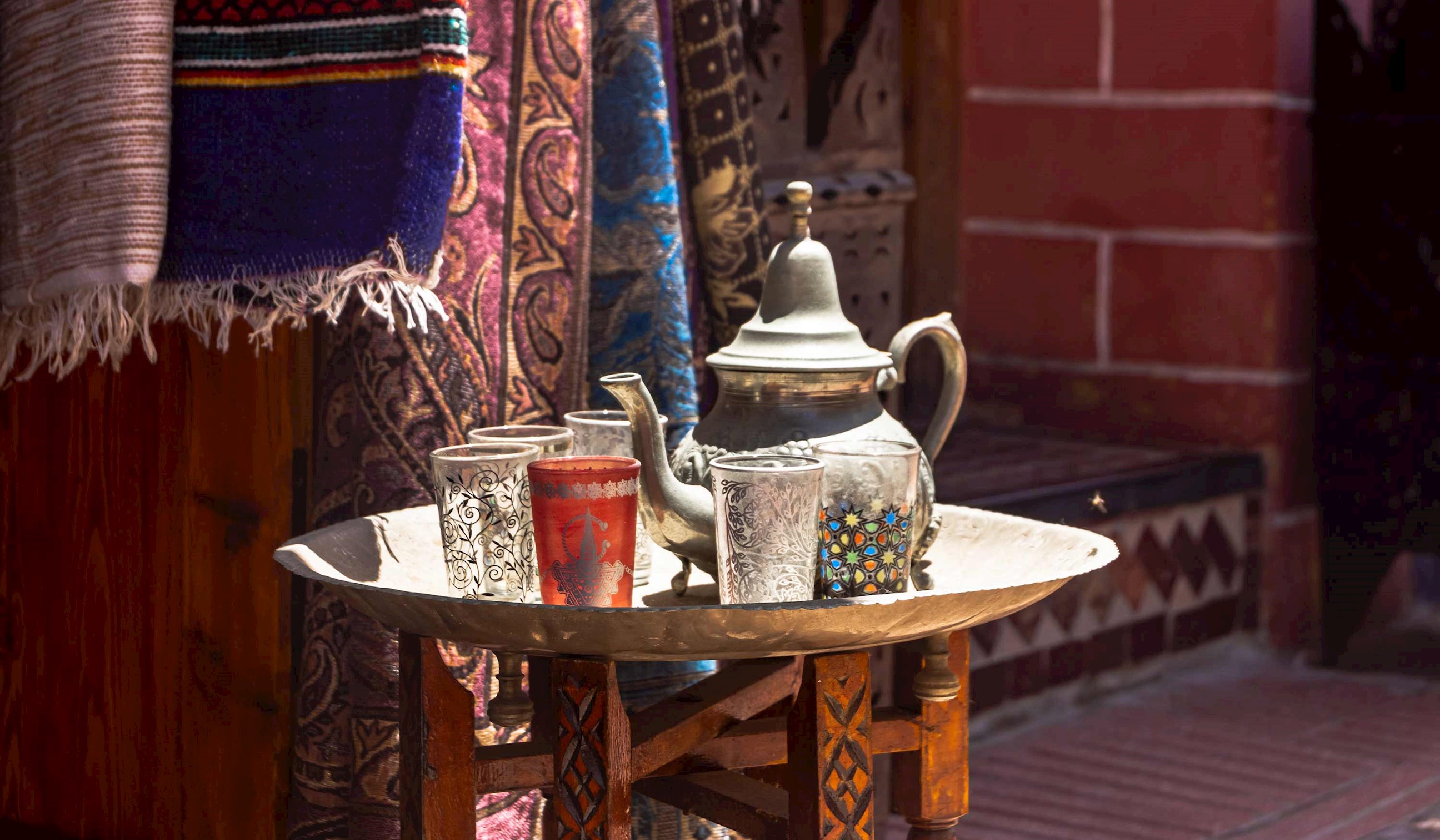 tea-pot-carpets-casablanca-morocco.jpg