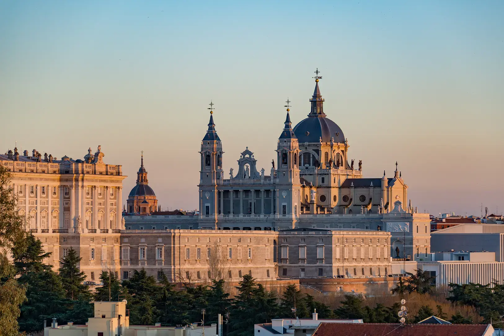 royal-palace-and-cathedral-of-saint-mary-madrid-873841648.webp