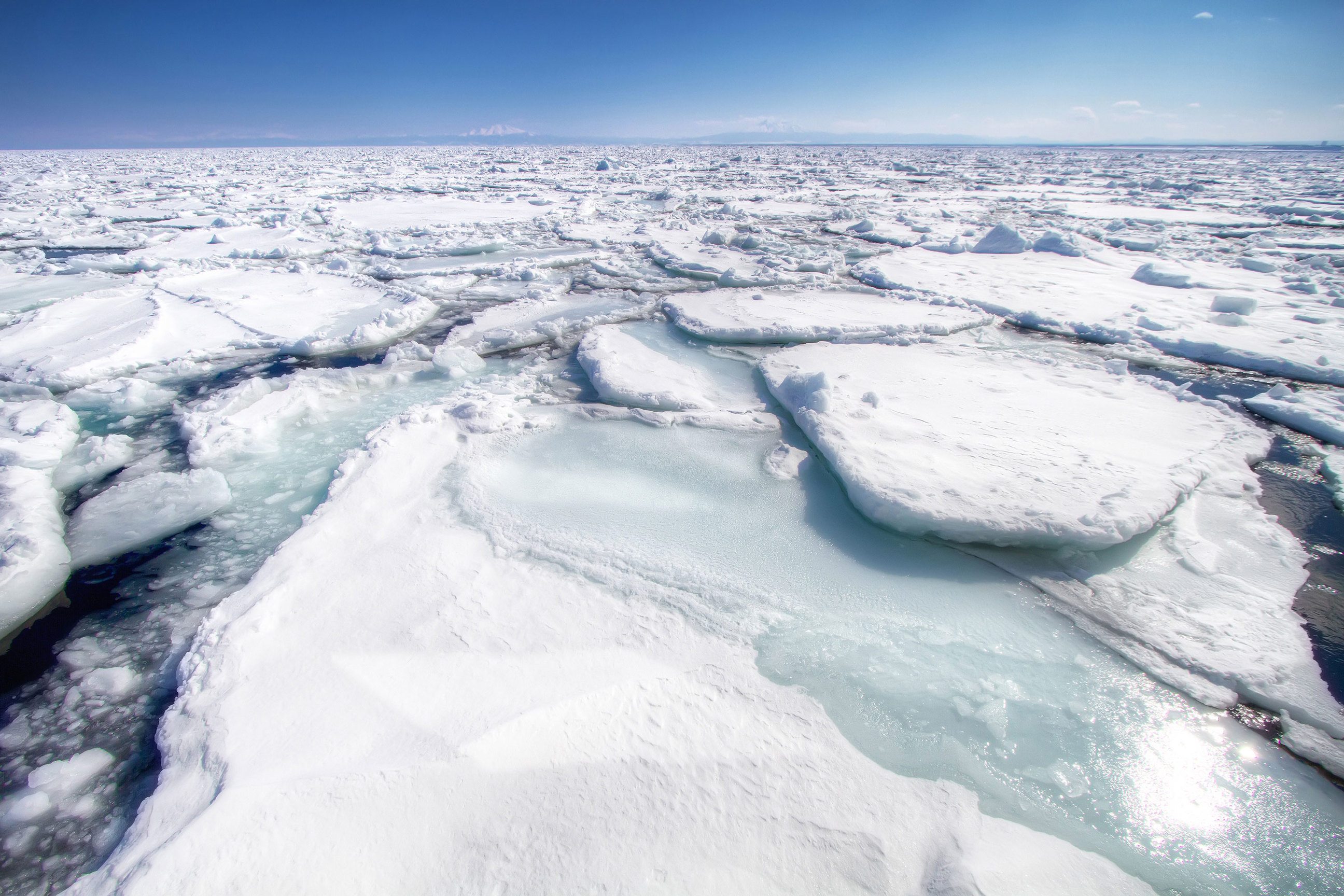 drift-ice-in-abashiri-hokkaido-japan.jpg