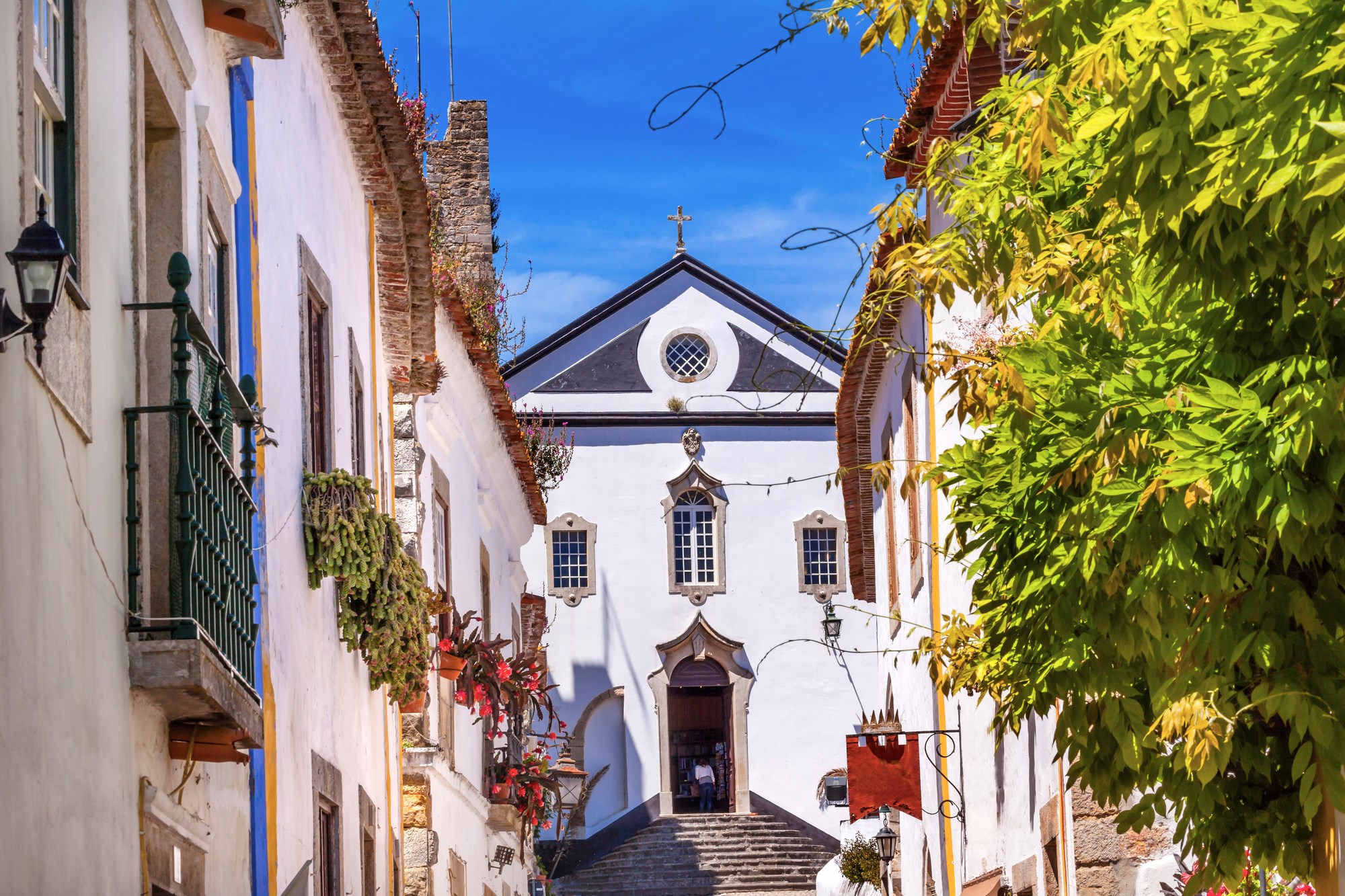 13_sao-pedro-church-obidos-portugal-rtd.jpg