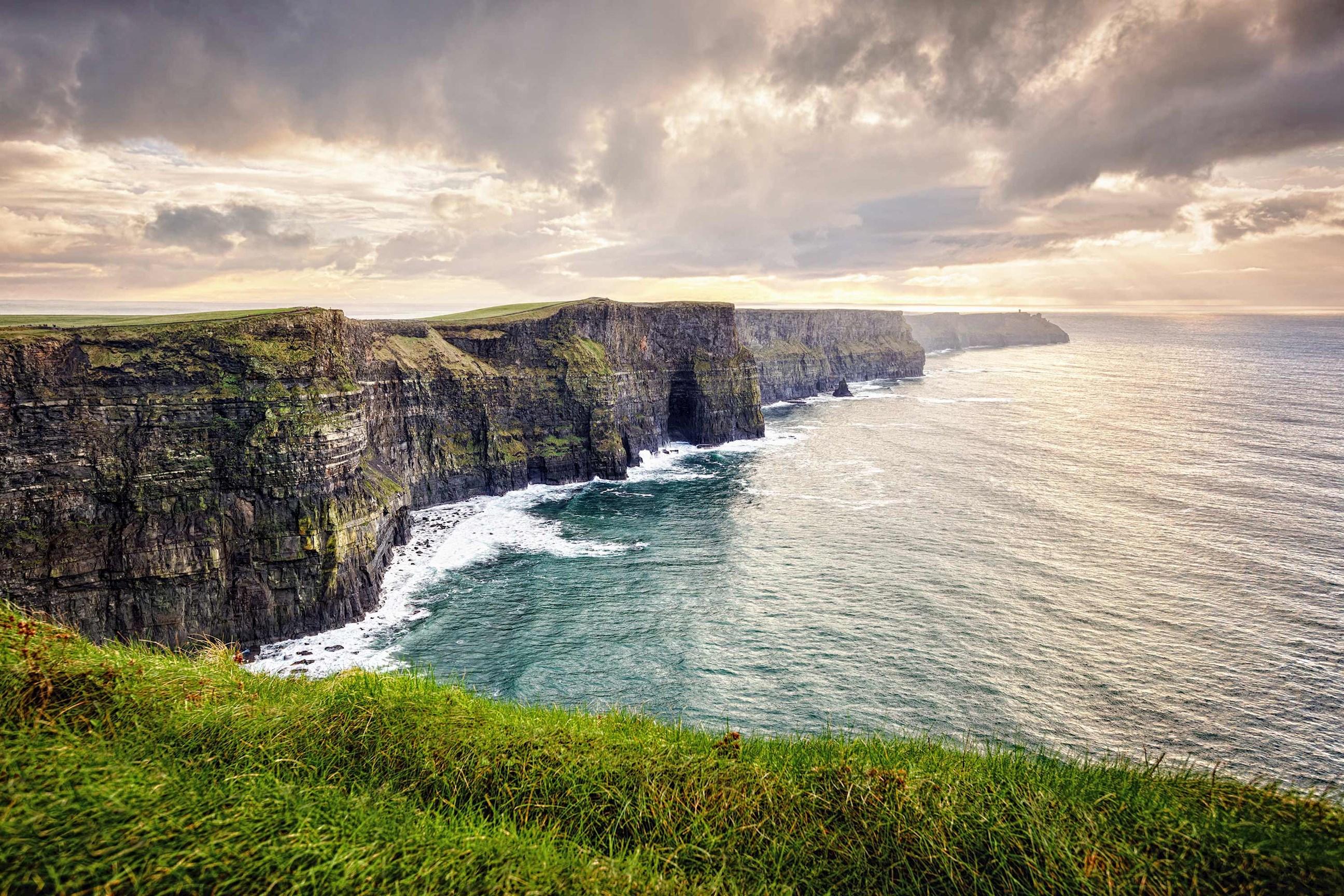 cliffs-of-moher-clare-ireland-iv.jpg