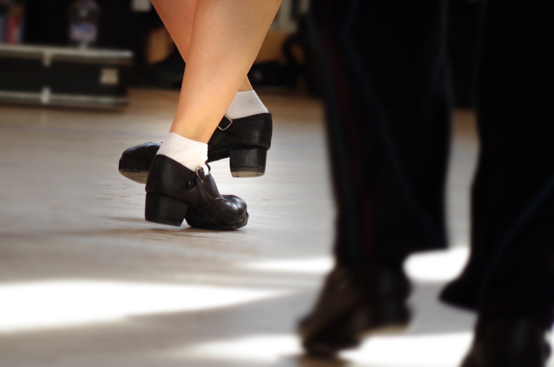imgi_151_irish-dancer-s-legs-525416789.jpg