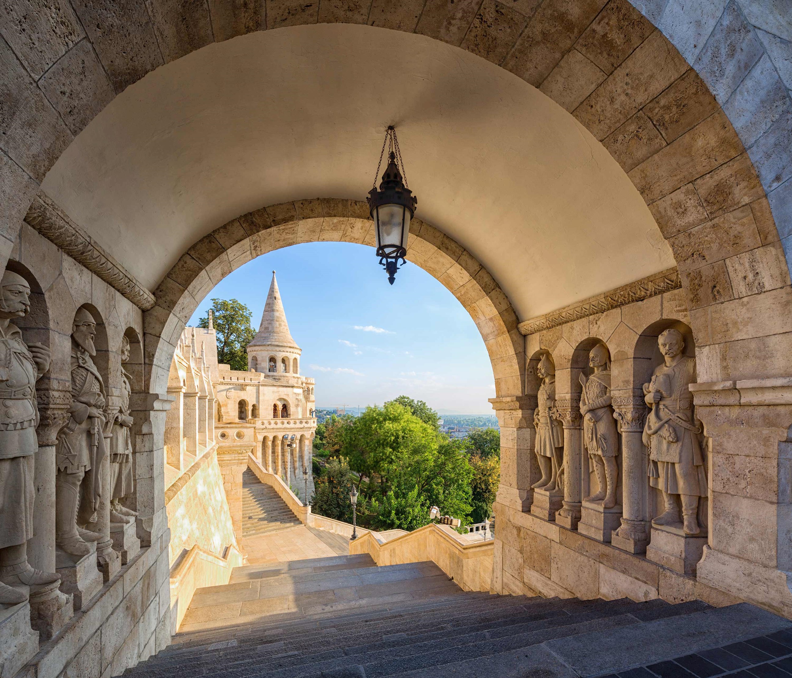 fishermens-bastion-budapest-hungary.jpg