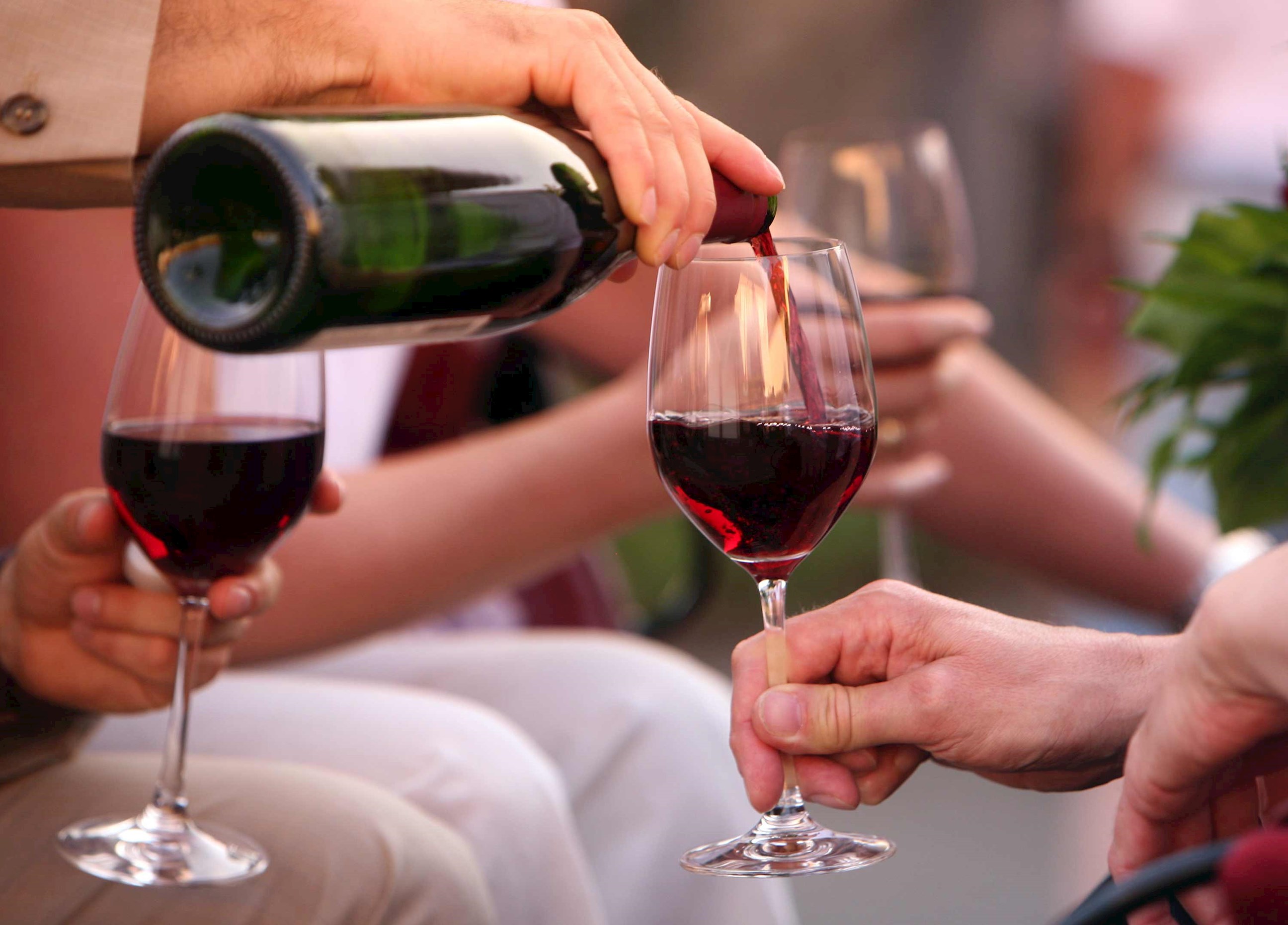 red-wine-melbourne-australia.jpg