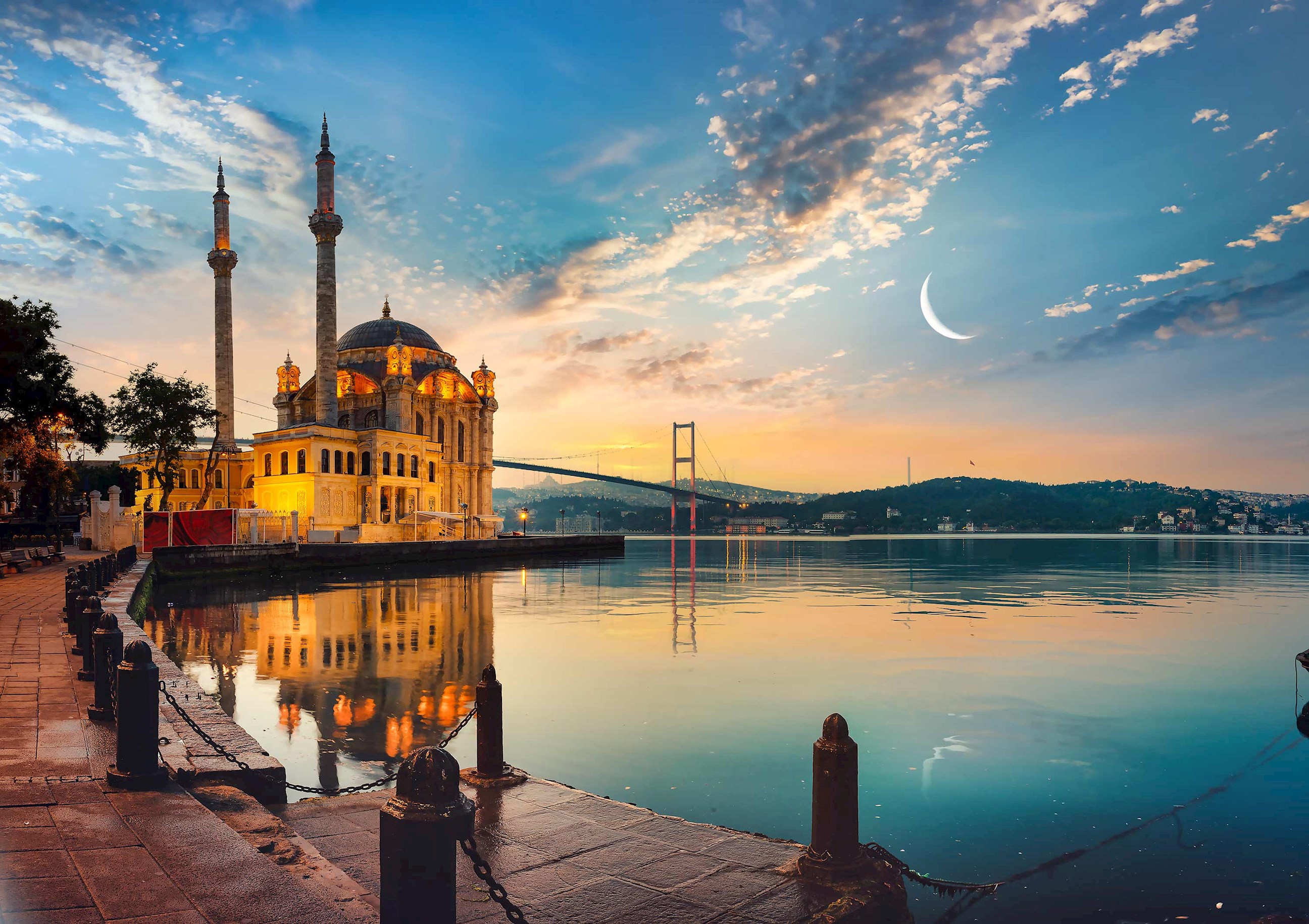 mosque-bosphorus-bridge-istanbul-turkey.jpg