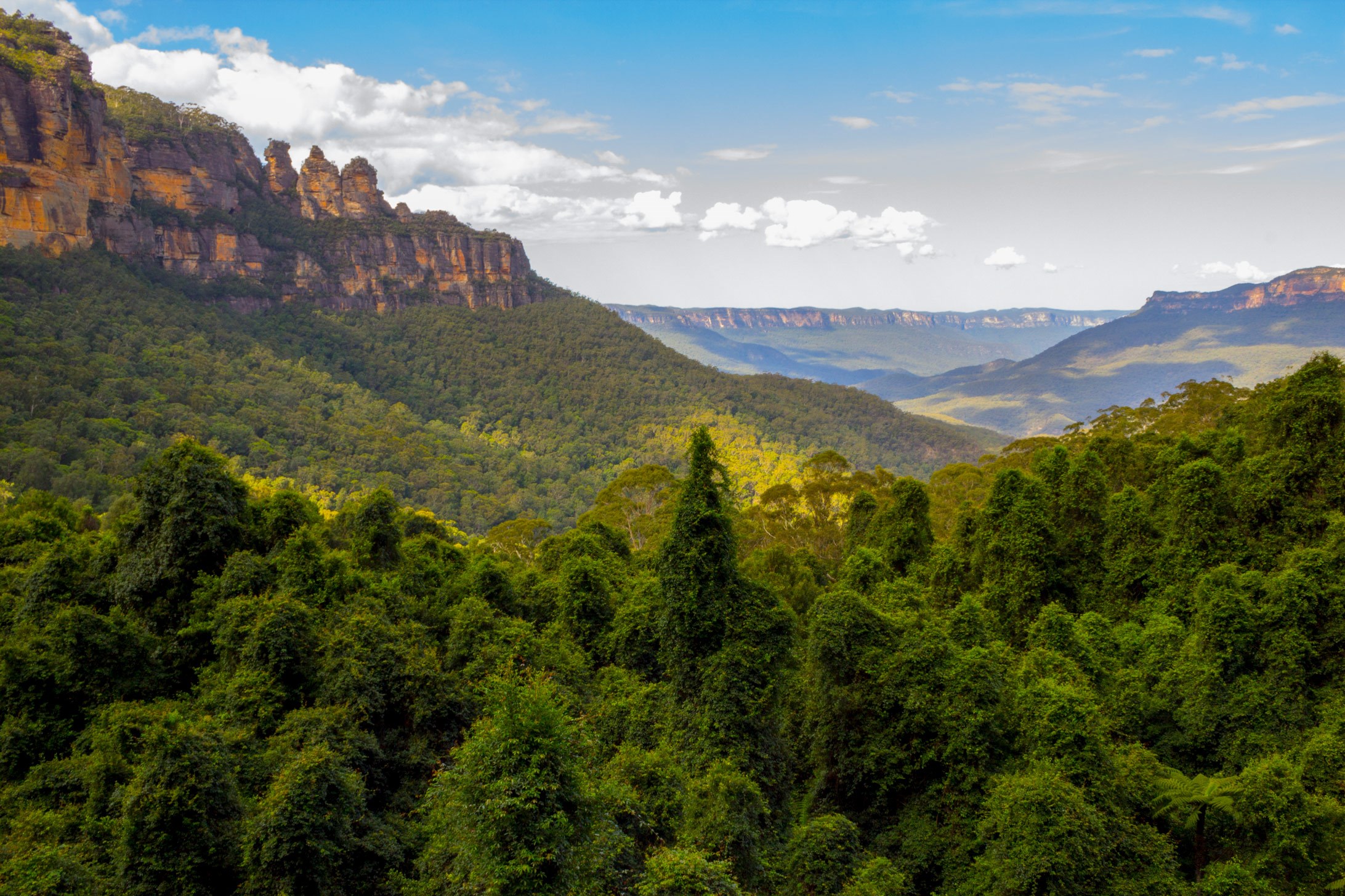 see-three-sisters-blue-mountains-australia.jpg