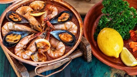 Portuguese Seafood Stew With Prawns