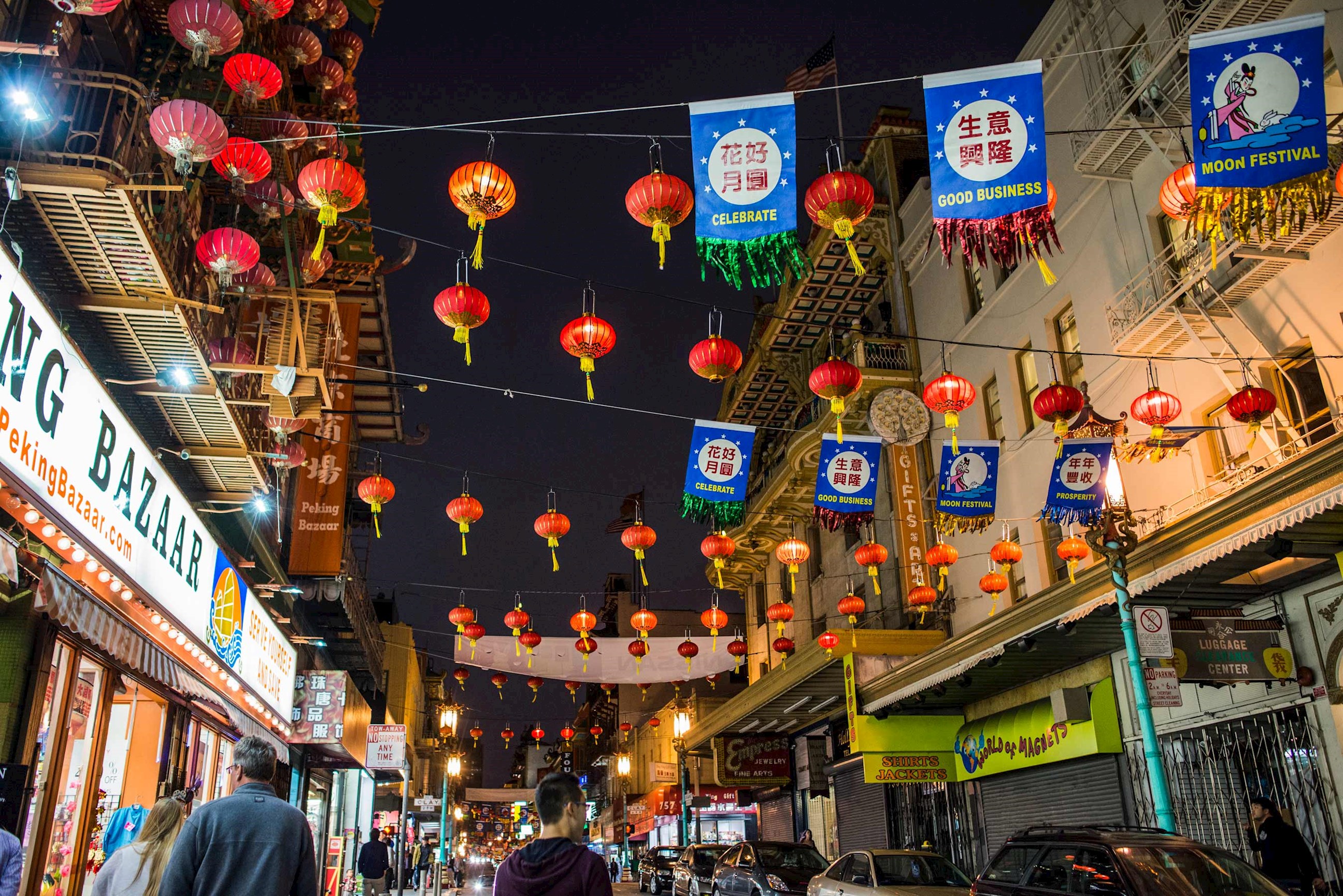enjoy-a-guided-chinatown-walking-tour-chinese-dinner-and-city-iiluminations-tour-in-san-francisco-usa.jpg