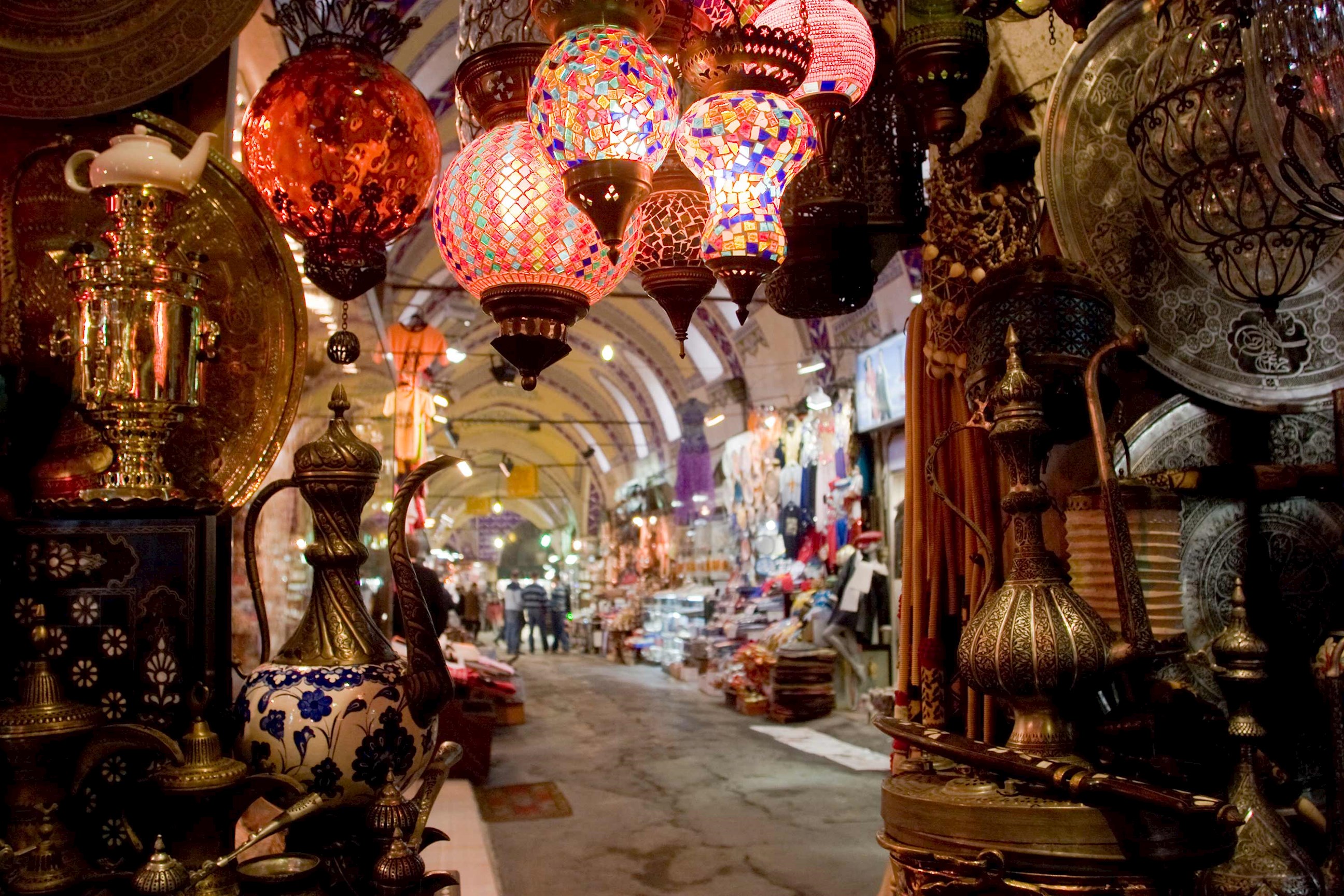 lanterns-grand-bazaar-istanbul-turkey.jpg