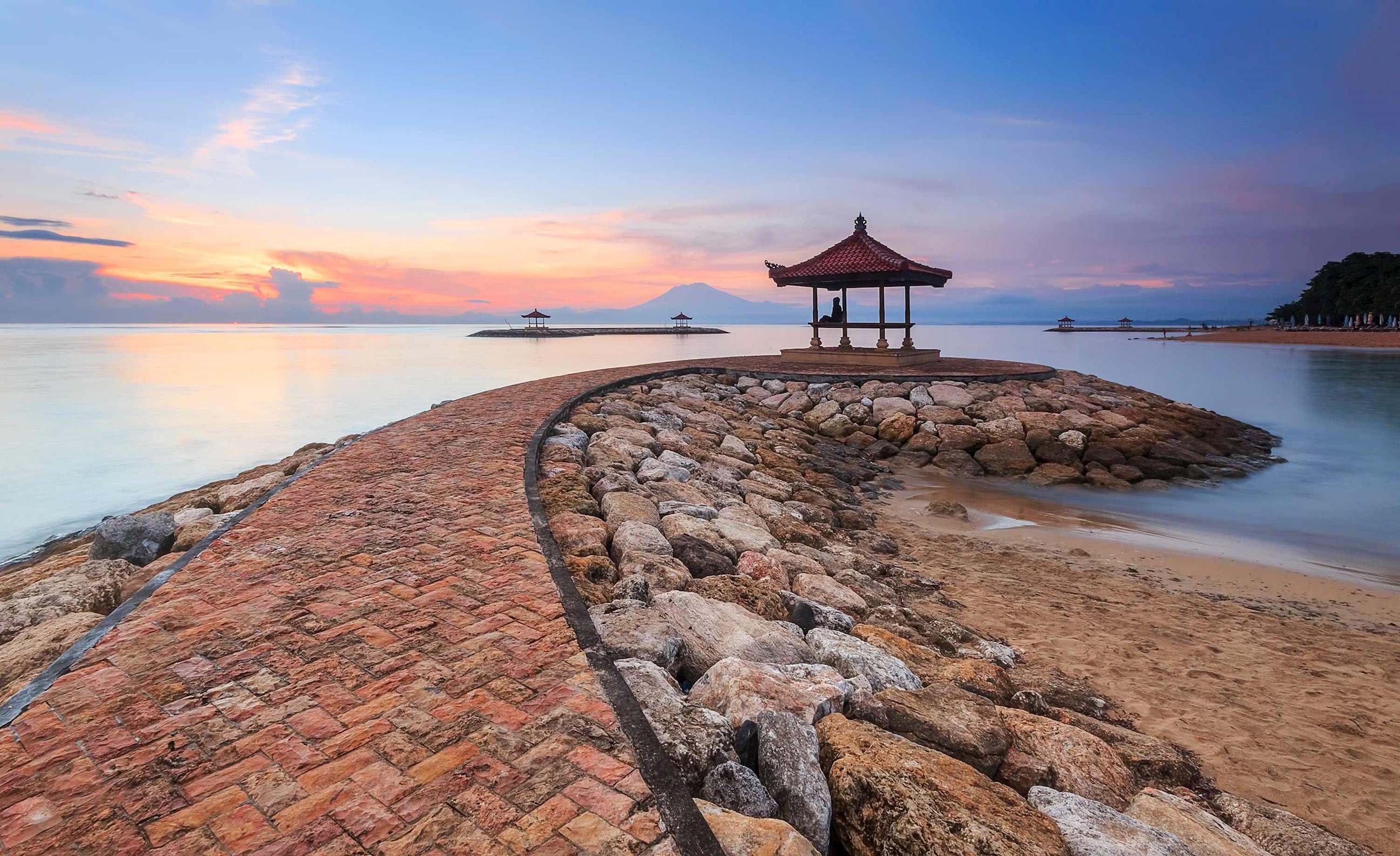 karang-beach-sanur-bali.jpg