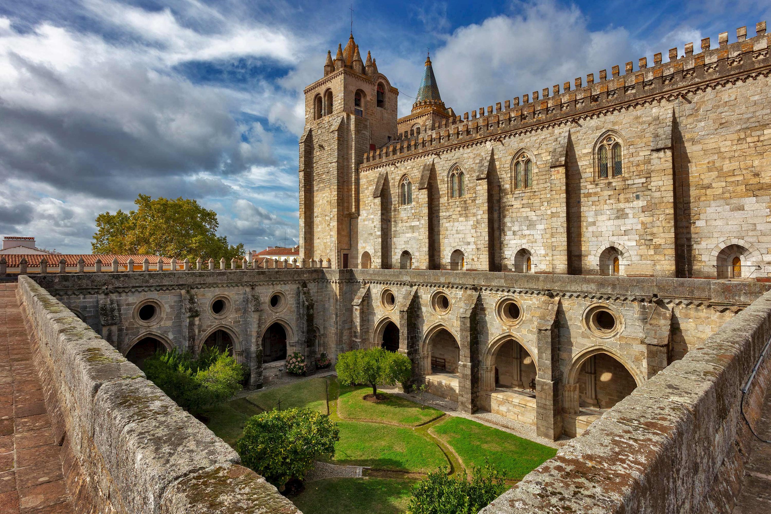 Cathedral Basilica Se Nossa Senhora Assuncao in Evora, Portugal