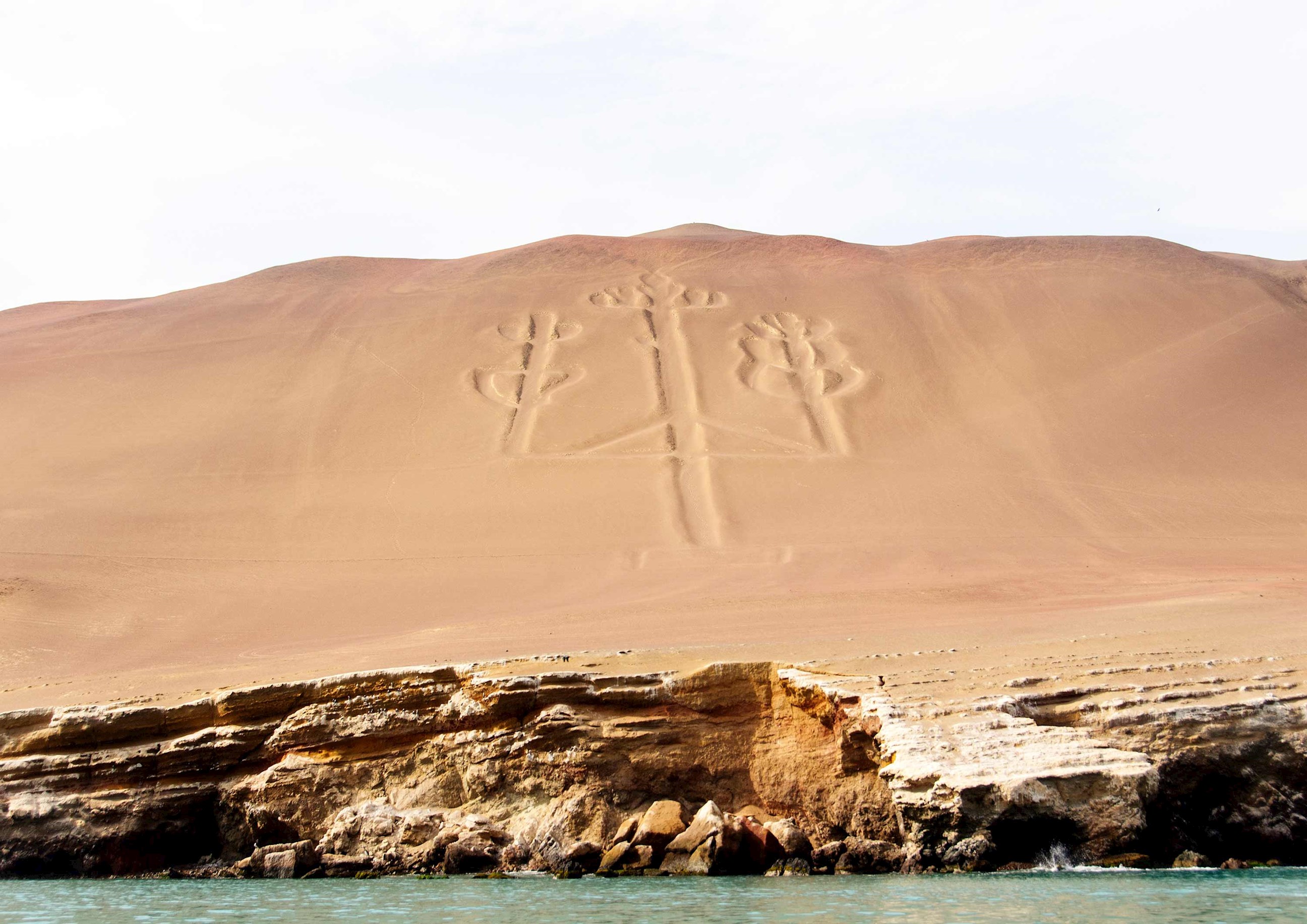 candlestick-nazca-lines-peru.jpg