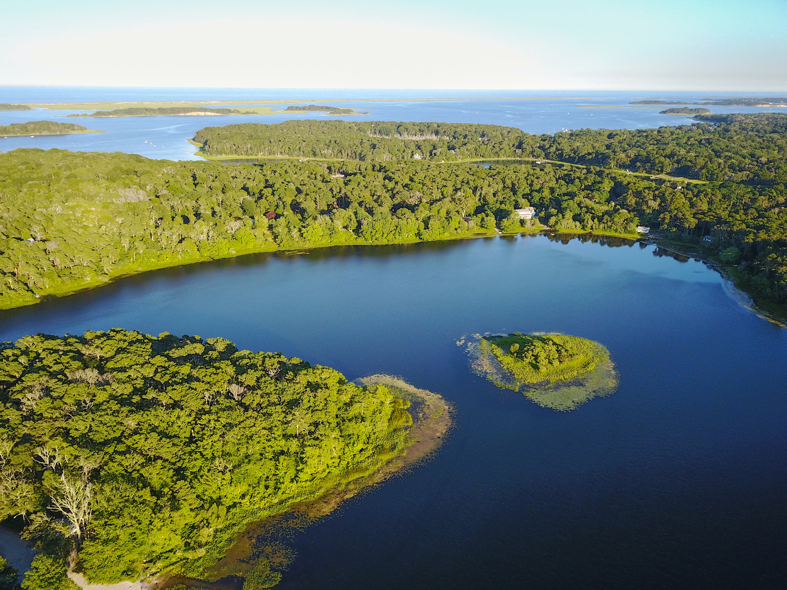 pilgrim-lake-cape-cod-usa.jpg