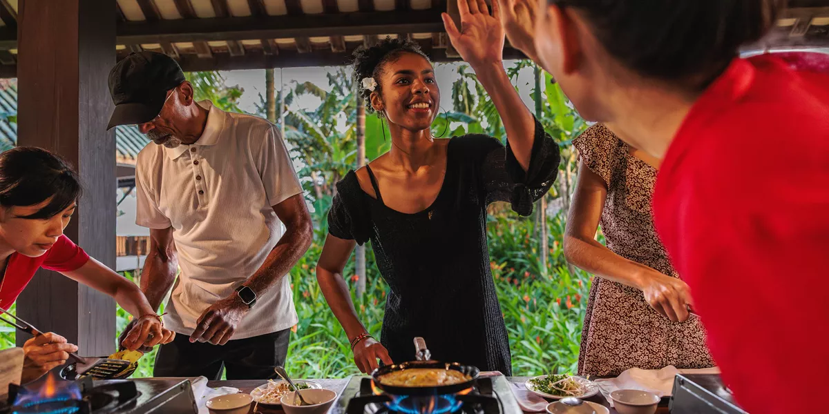 Red Bridge Cooking School 2