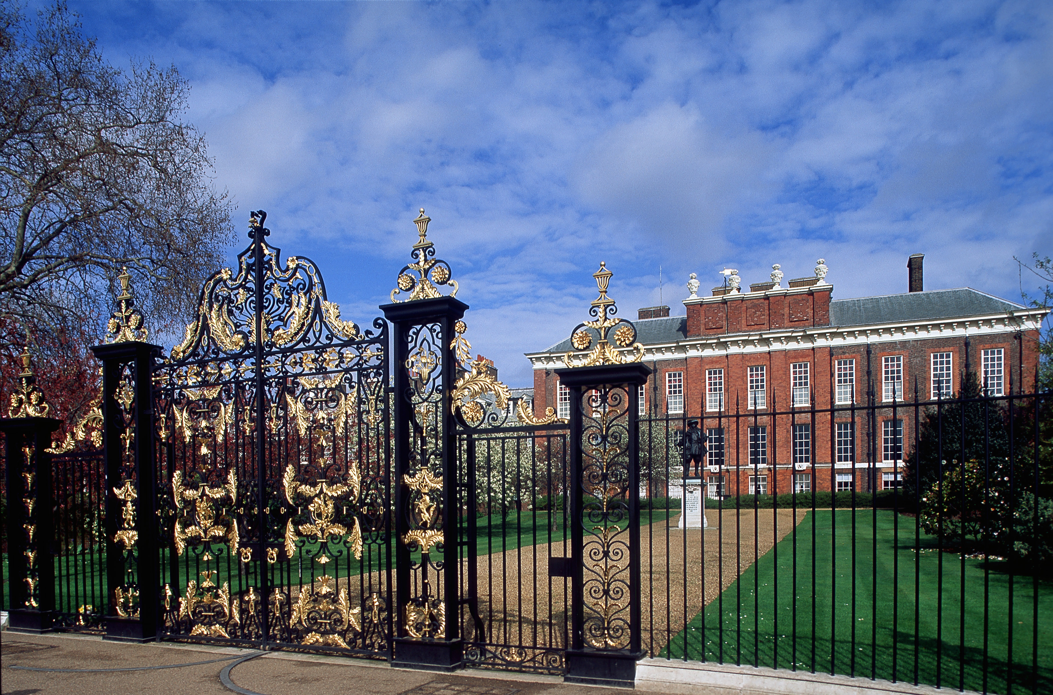 Kensington Palace In England 78253722