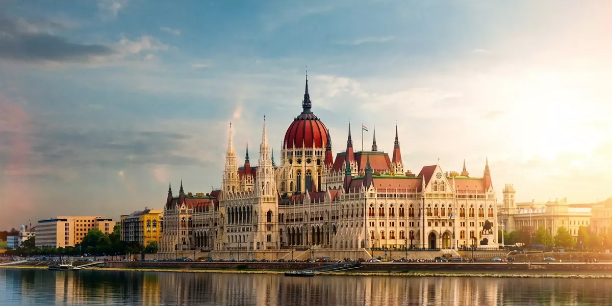 Day Hero Parliament Budapest Hungary