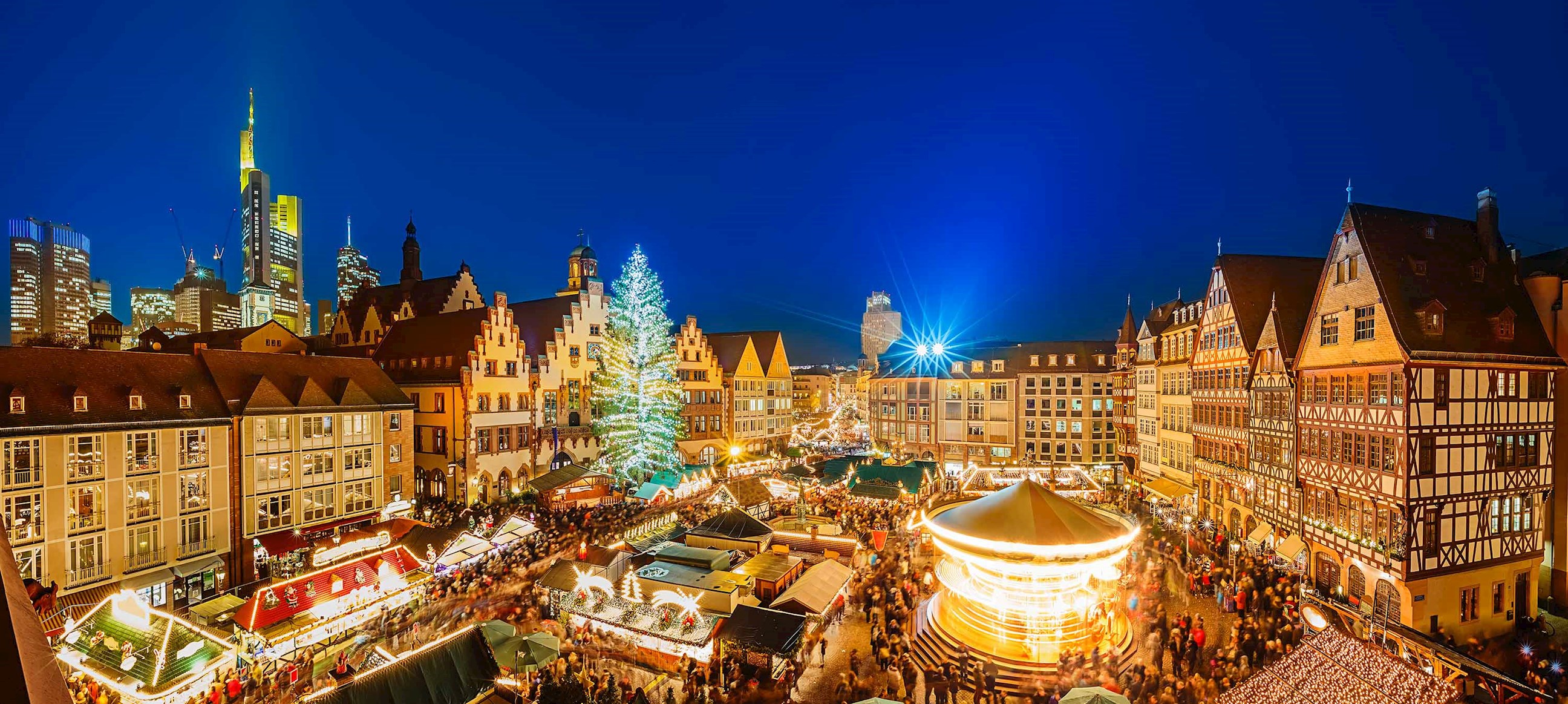 An evening view of the Frankfurt Christmas Market