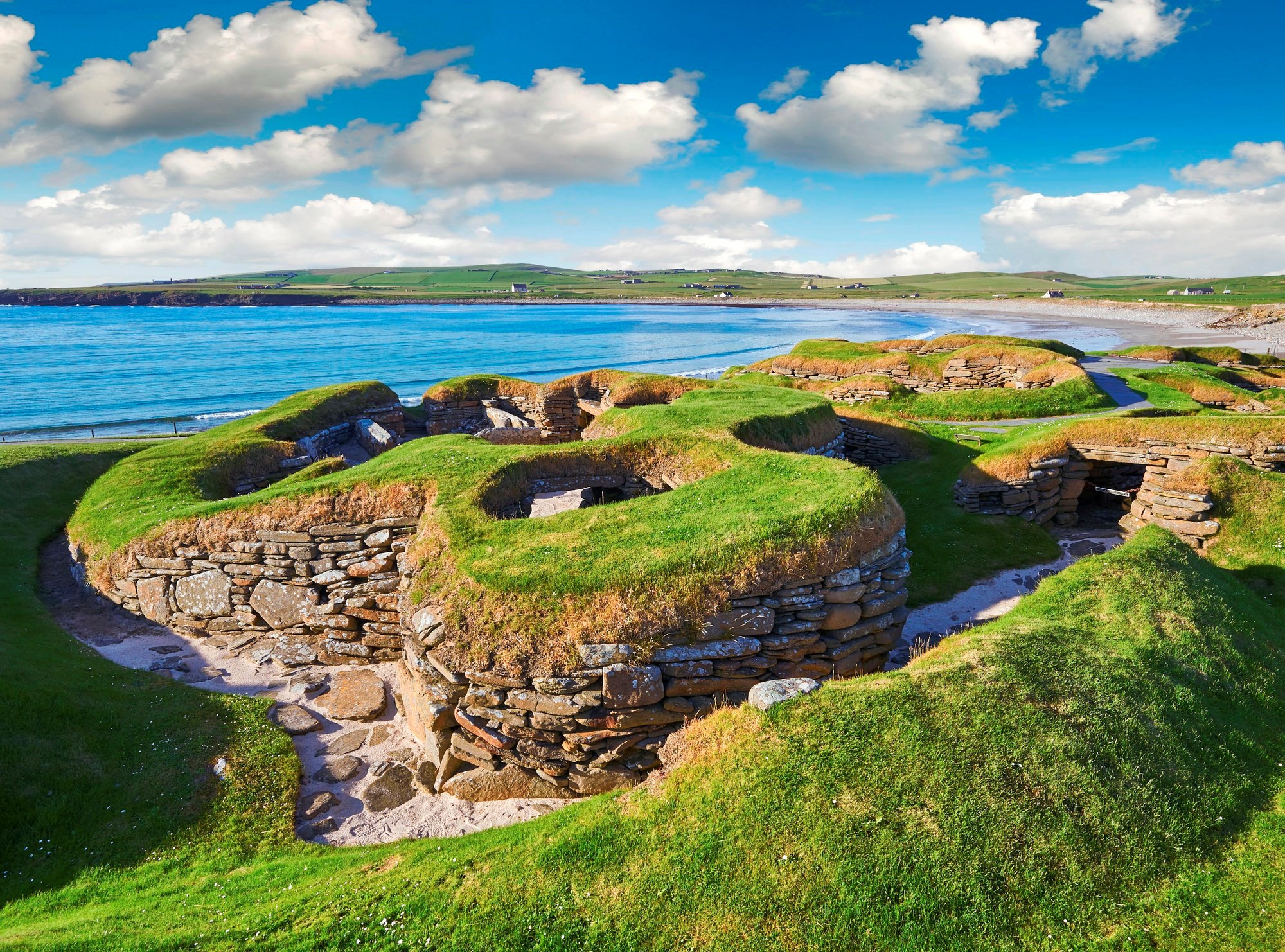 60_neolithic-settlement-skara-brae-orkney-scotland.jpg