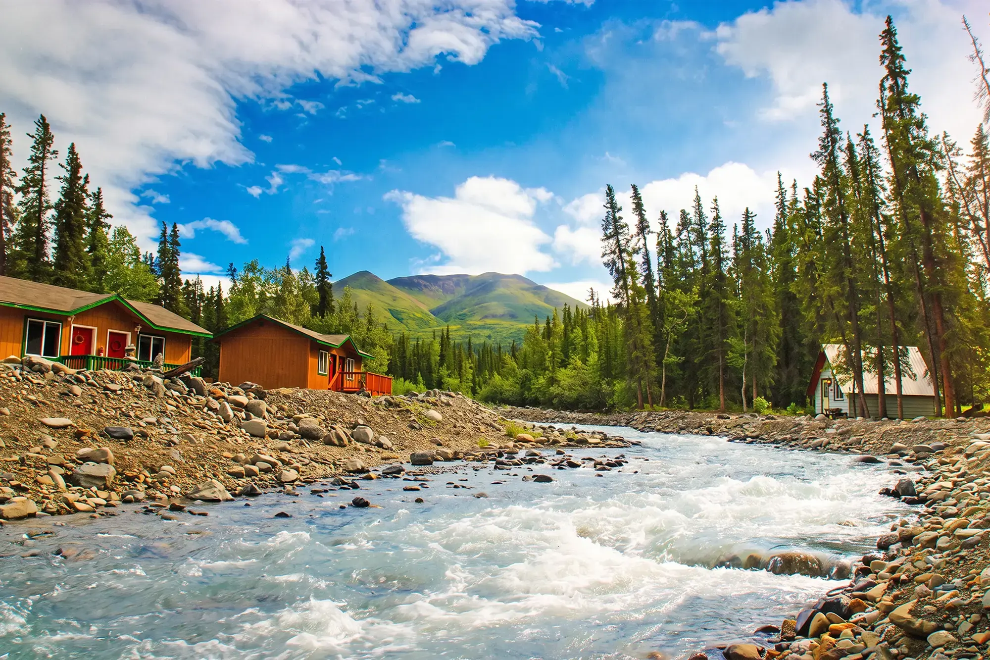 day-hero-scenery-outside-cottage-denali-national-park-alaska-150689293.webp