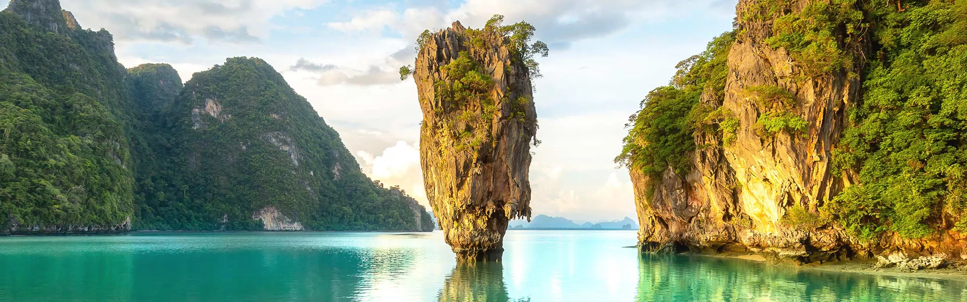 James Bond Island in Thailand 