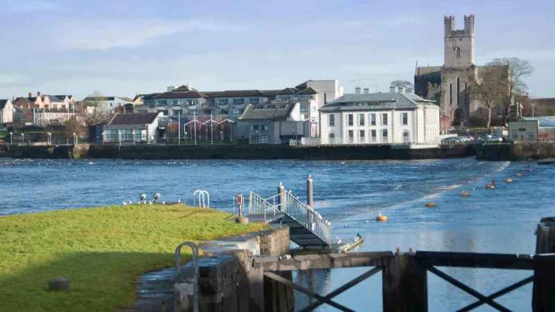 Highlights of Ireland Scotland Tour 2025 Trafalgar NZ