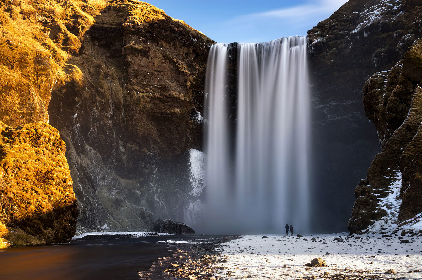 skogafoss-waterfall-winter-skogar-iceland.jpg