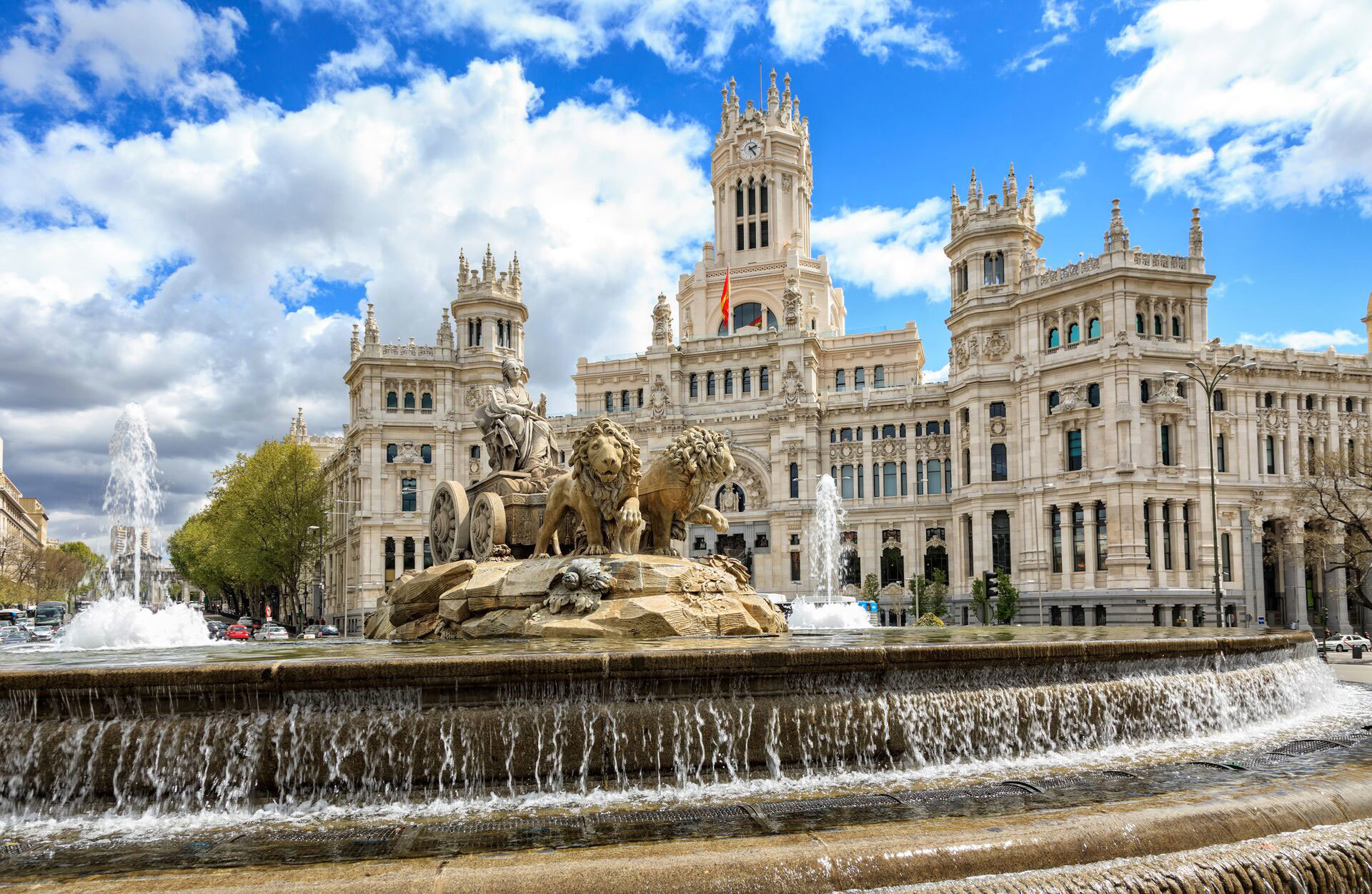 morning-view-cibeles-fountain-madrid-spain.jpg