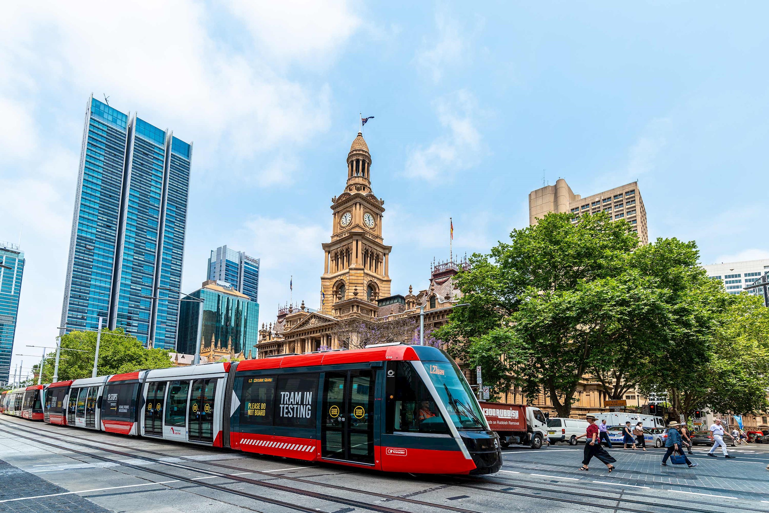 light-rail-tram-sydney-australia.jpg