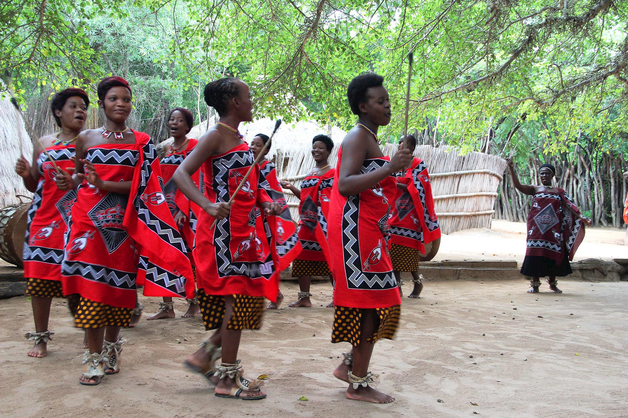 visit-village-swazi-culture-eswatini.jpg