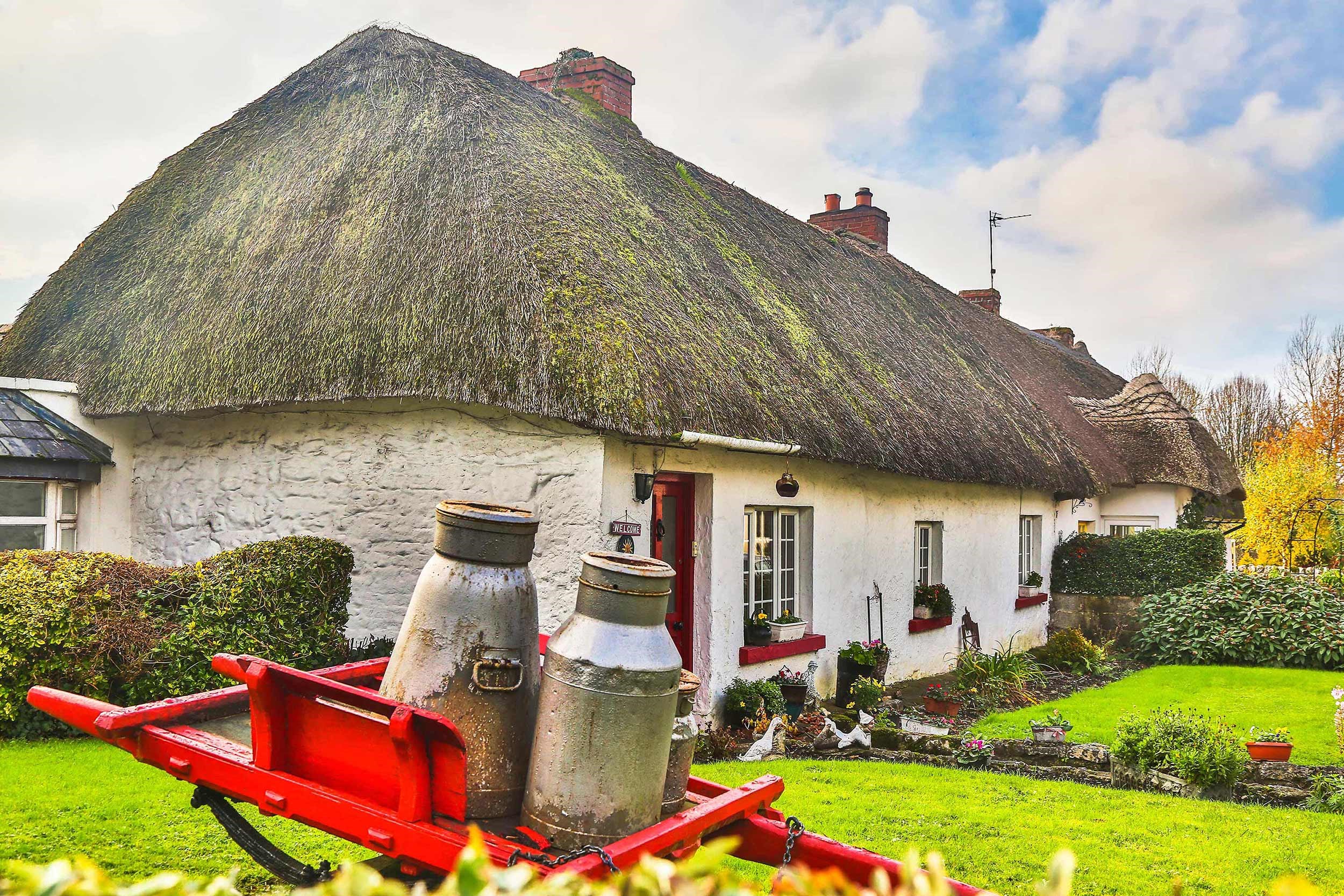 thatched-cottage-adare-ireland.jpg