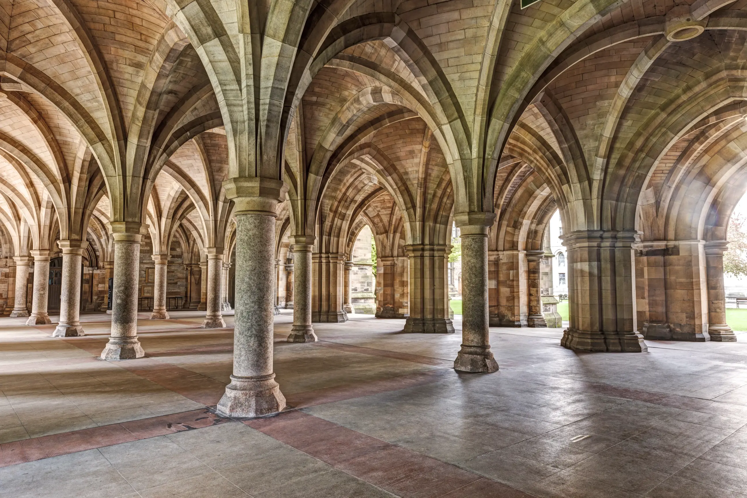 day-hero-glasgow-university-scotland-489974723.webp