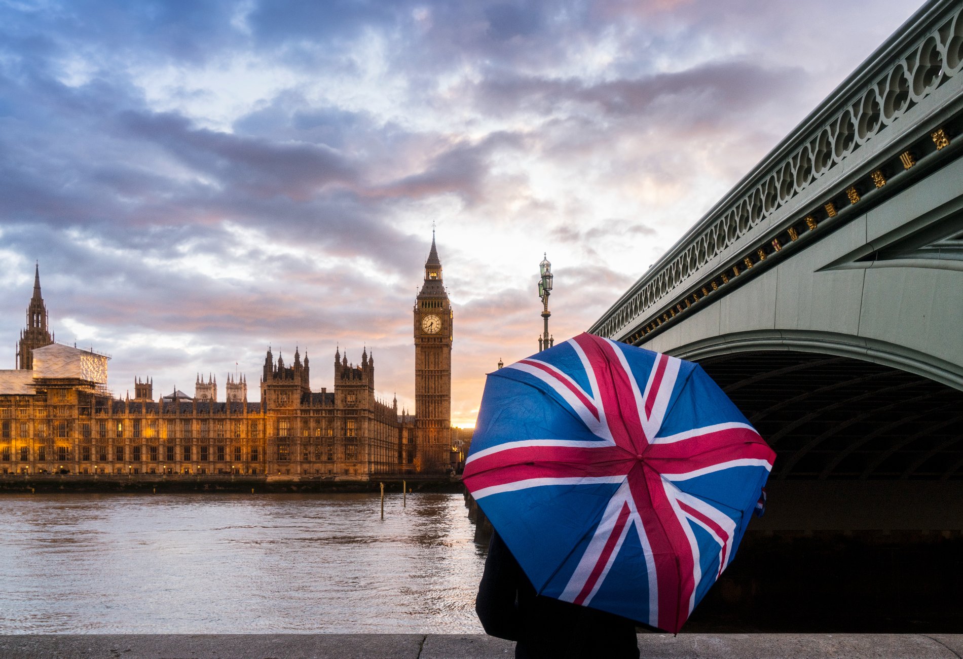 imgi_135_the-big-ben-in-london-1174640322.jpg