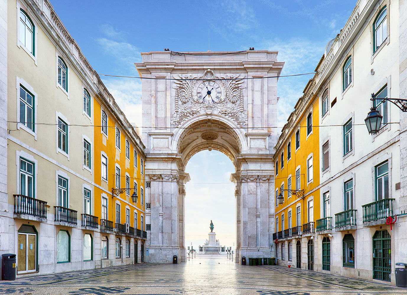 praca-do-comercio-lisbon-portugal.jpg