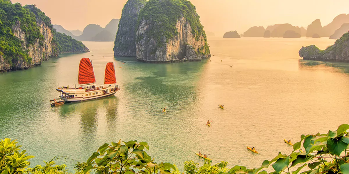 Vietnam Ha Long