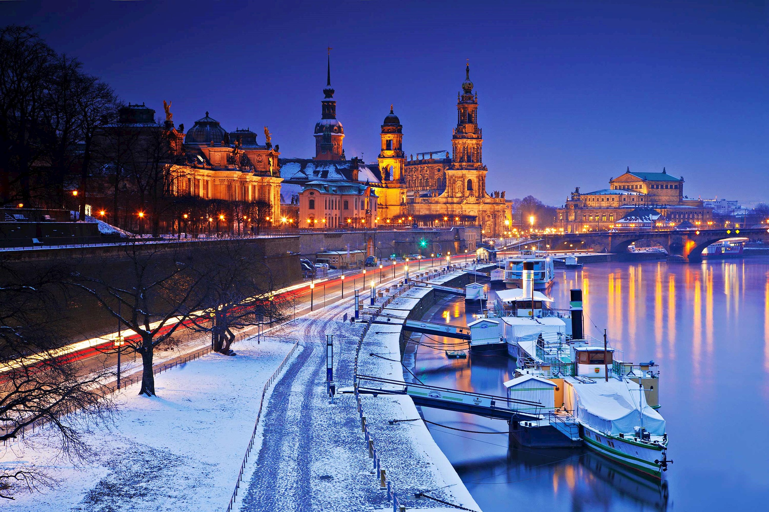 opera-house-dresden-germany.jpg