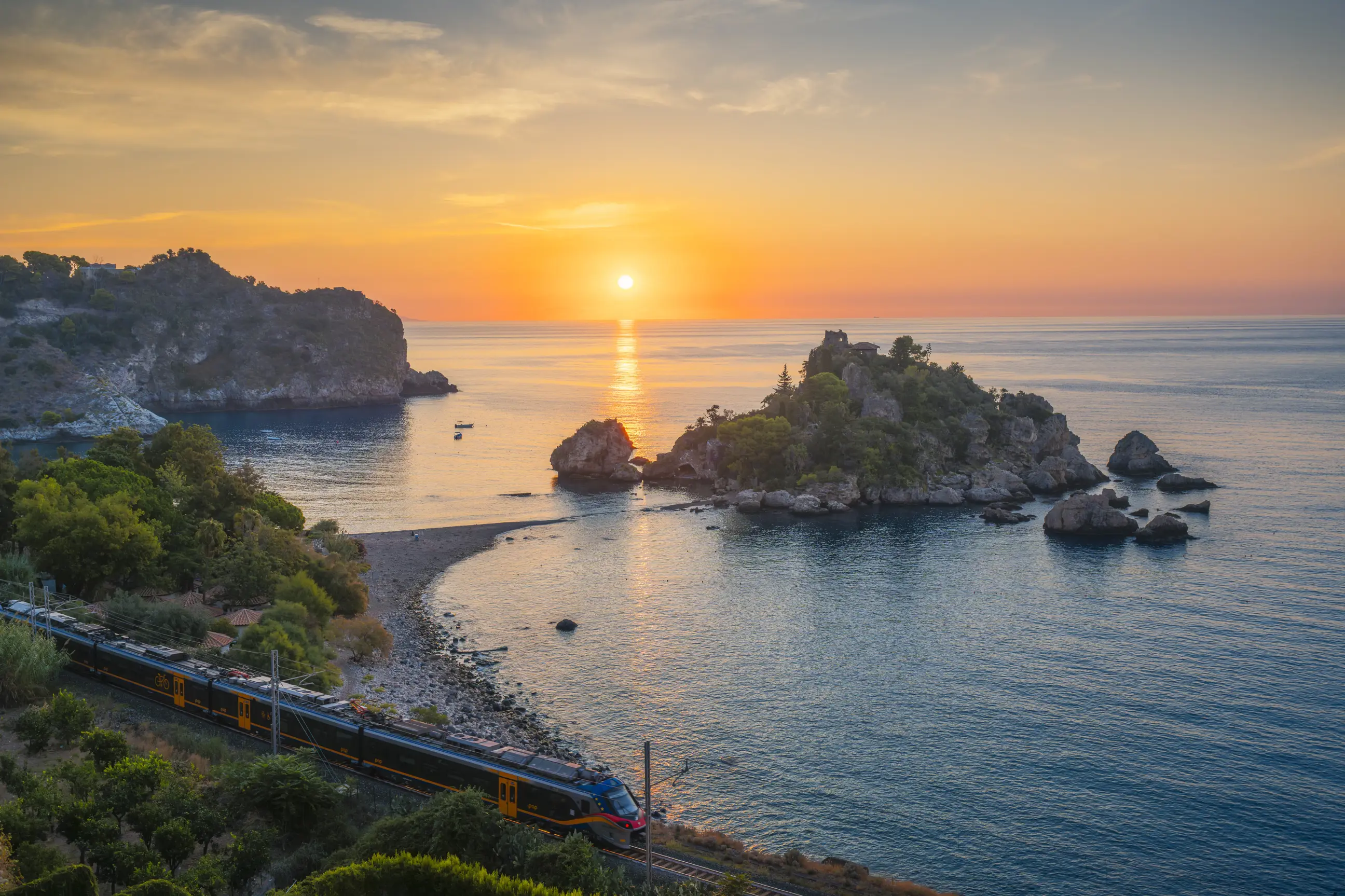 day-hero-sunset-taormina-italy.webp
