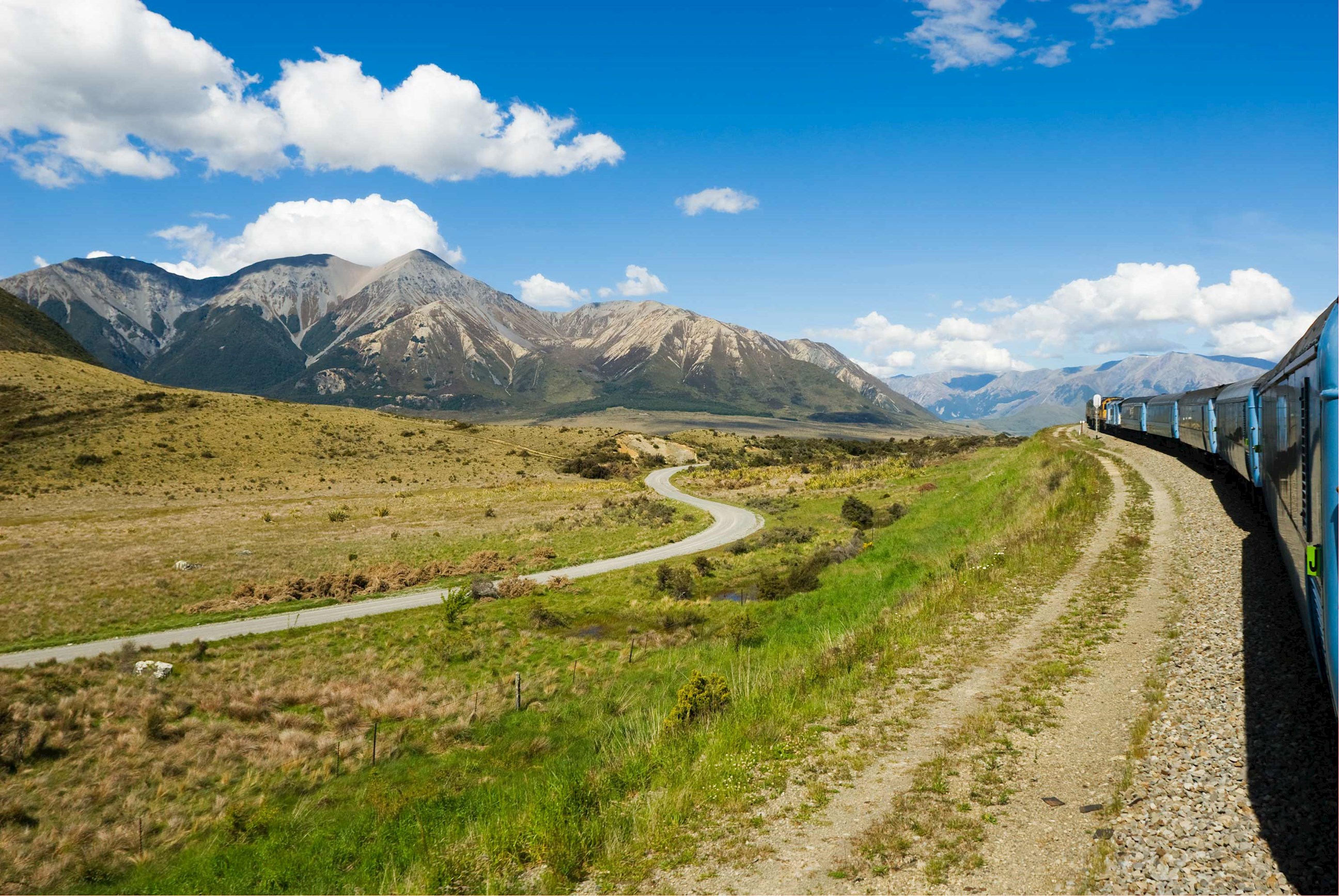 tranz-alpine-train-christchurch-australia.jpg