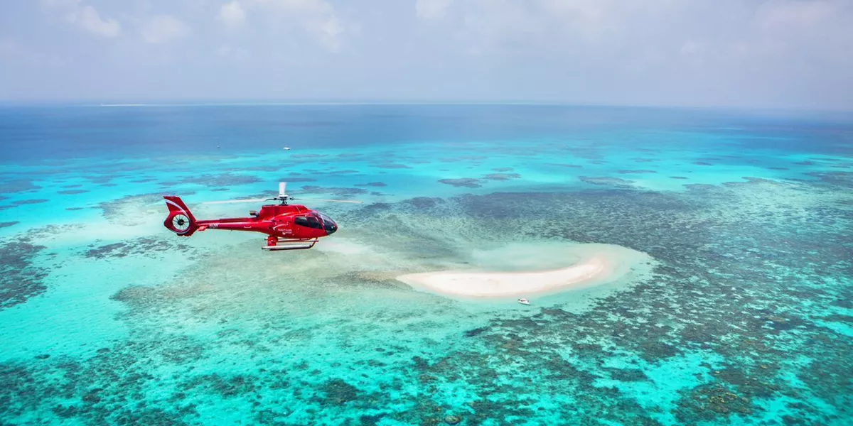 Scenic Flight Over Great Barrier Reef, Australia