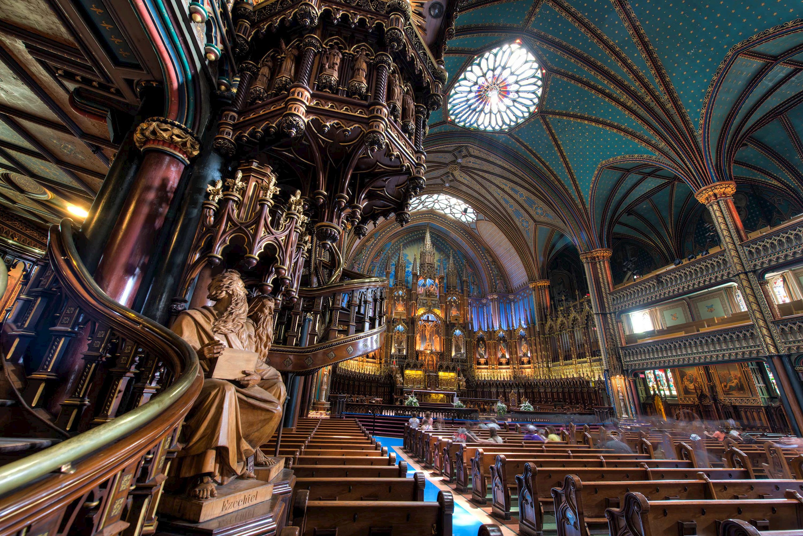 notre-dame-basilica-montreal-canada.jpg