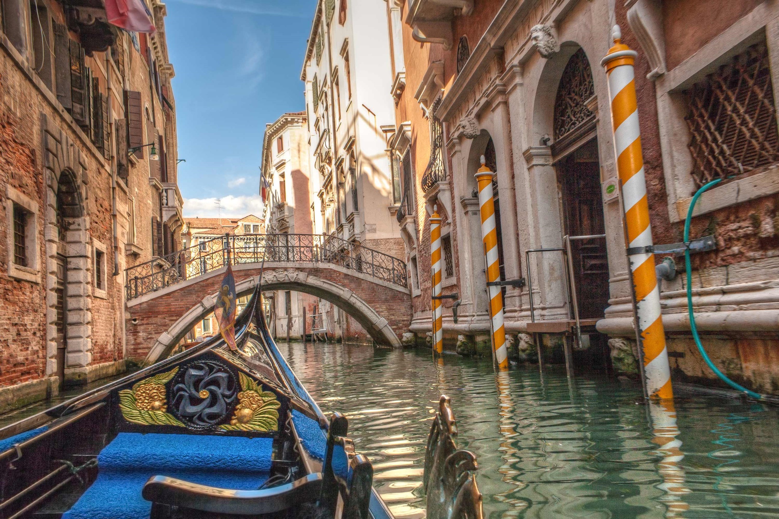 gondola-canal-venice-italy.jpg