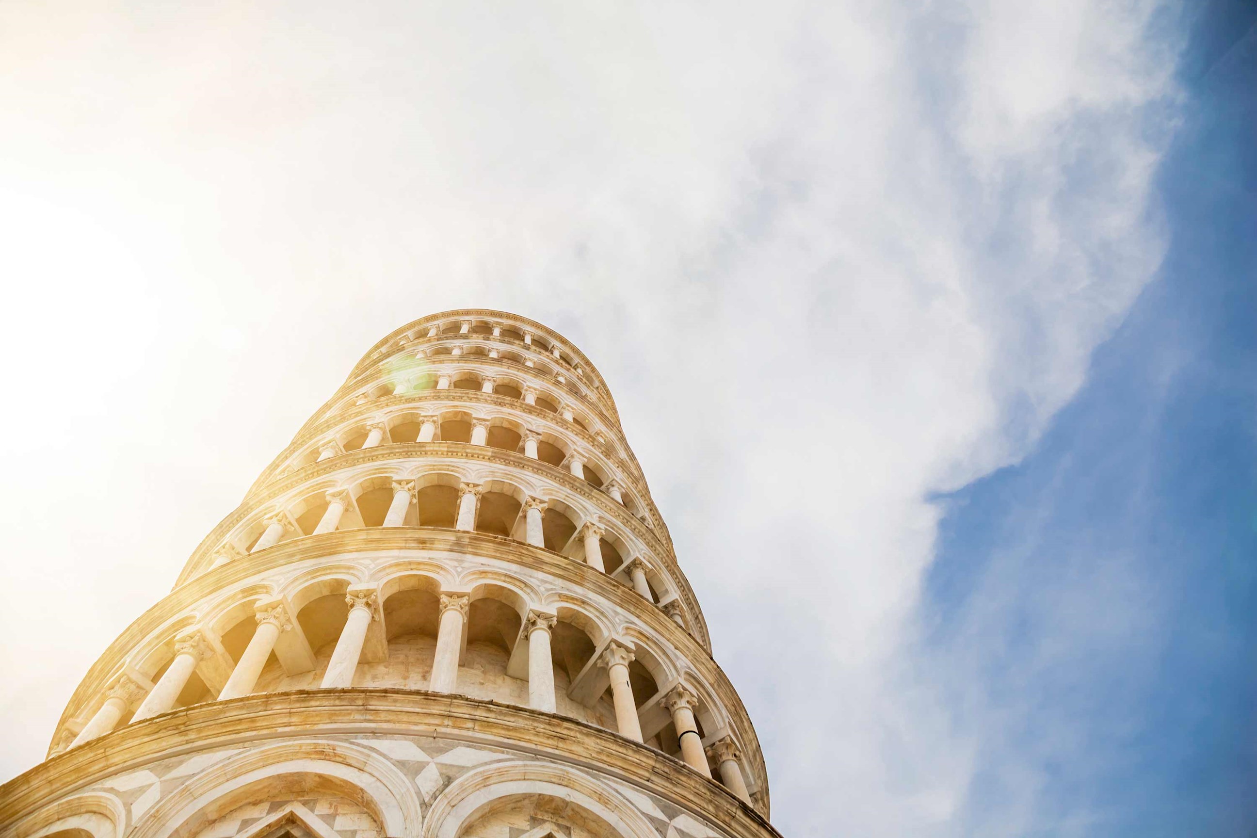 leaning-tower-pisa-italy.jpg