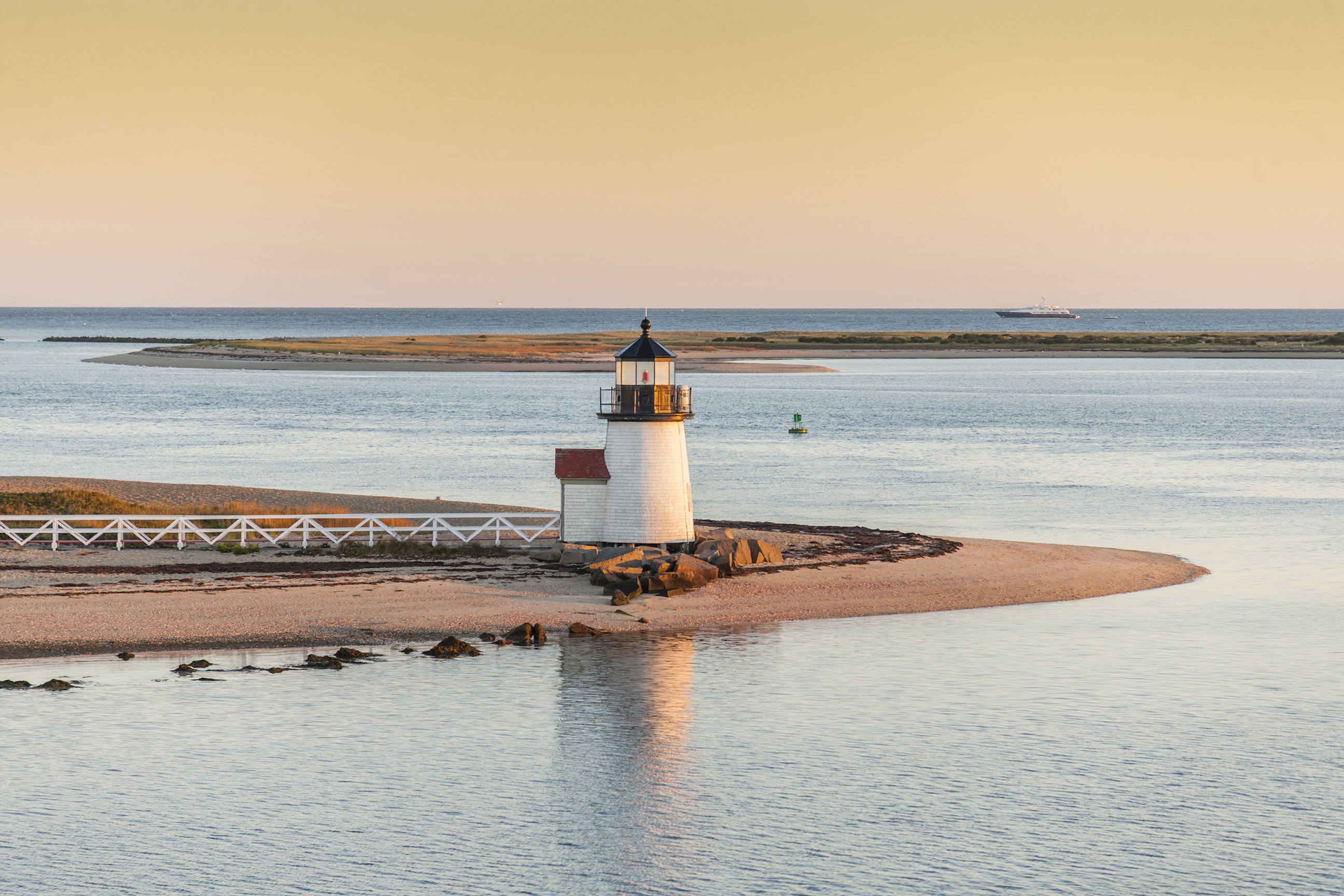 nantucket-island-cape-cod-massachusetts.jpg