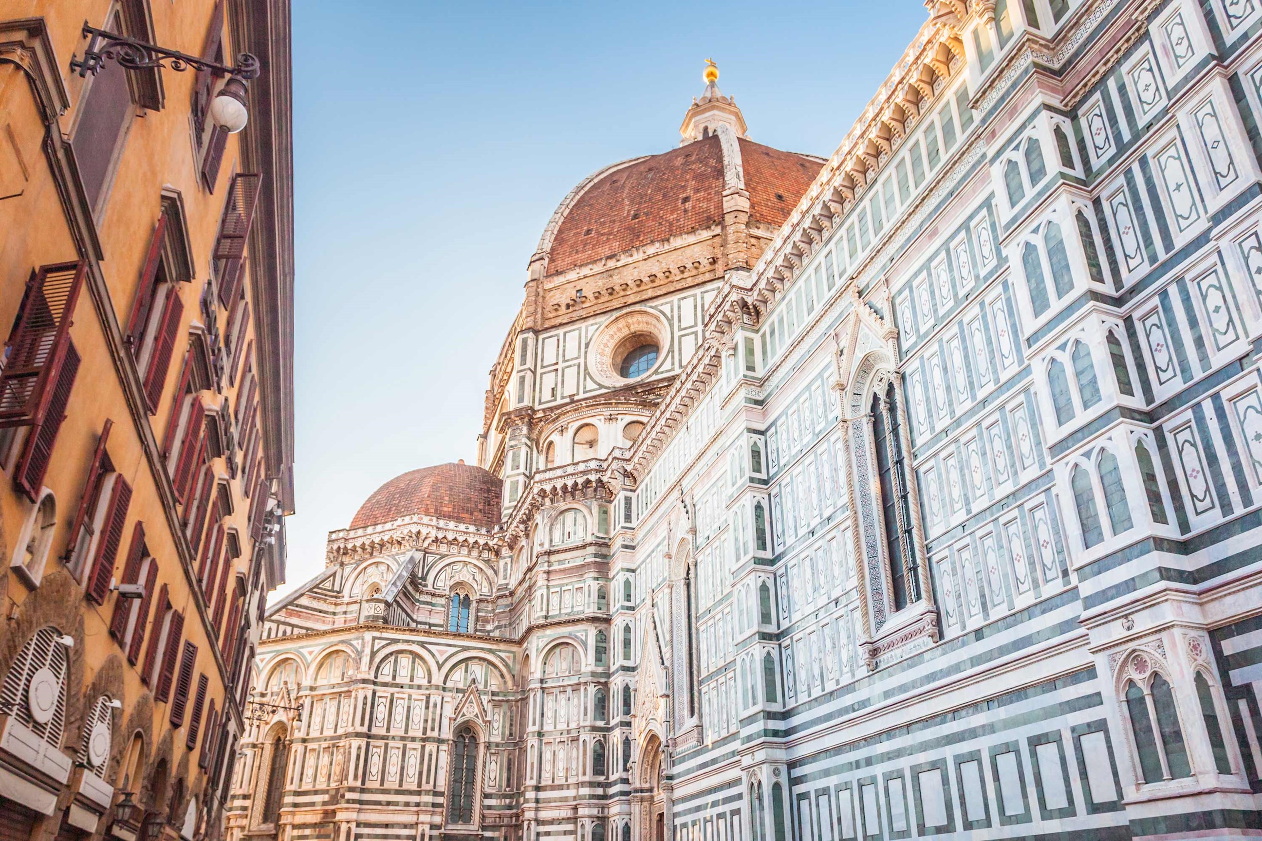 Walking tour and drive in Florence, Italy