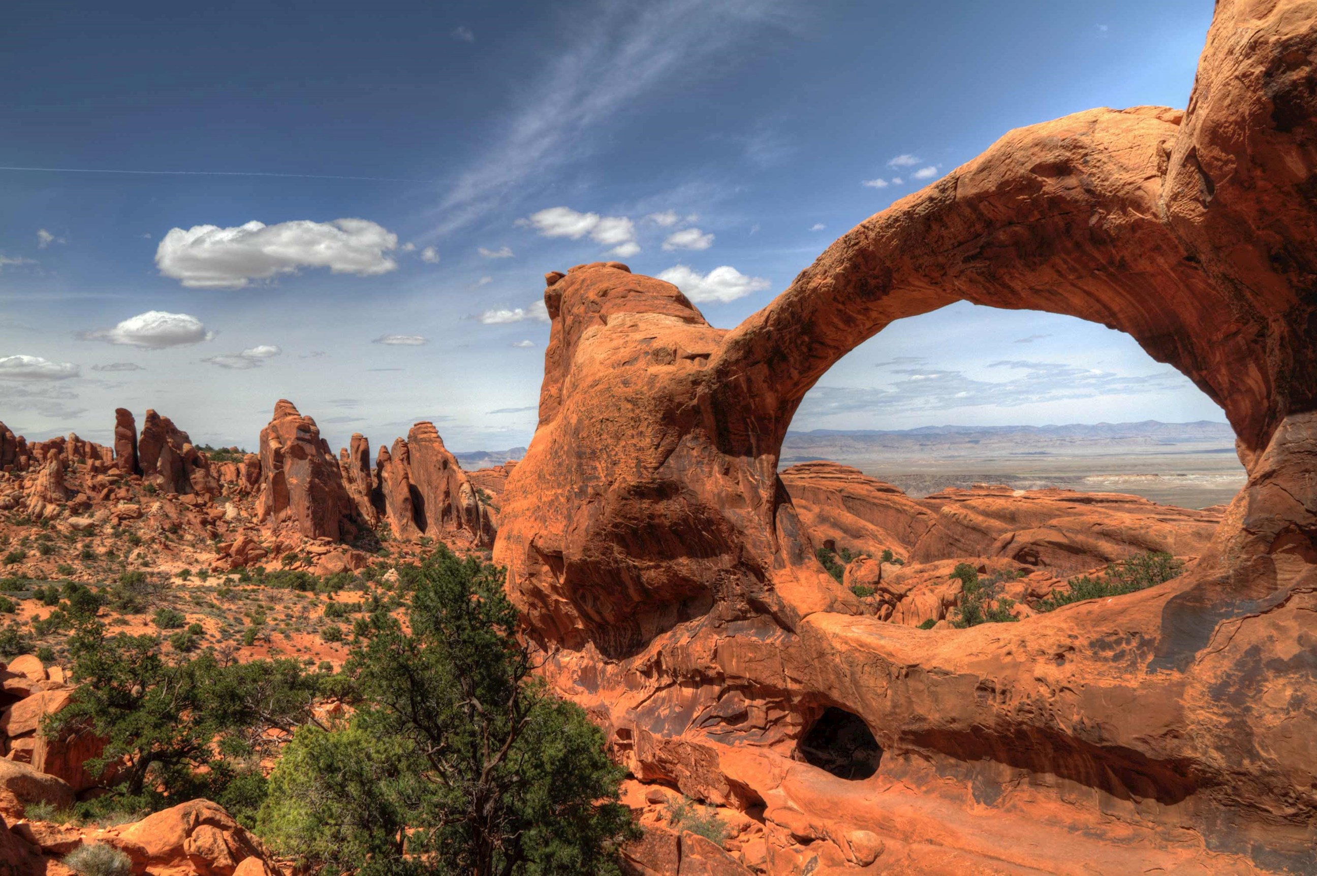 devils-garden-arches-national-park-usa.jpg