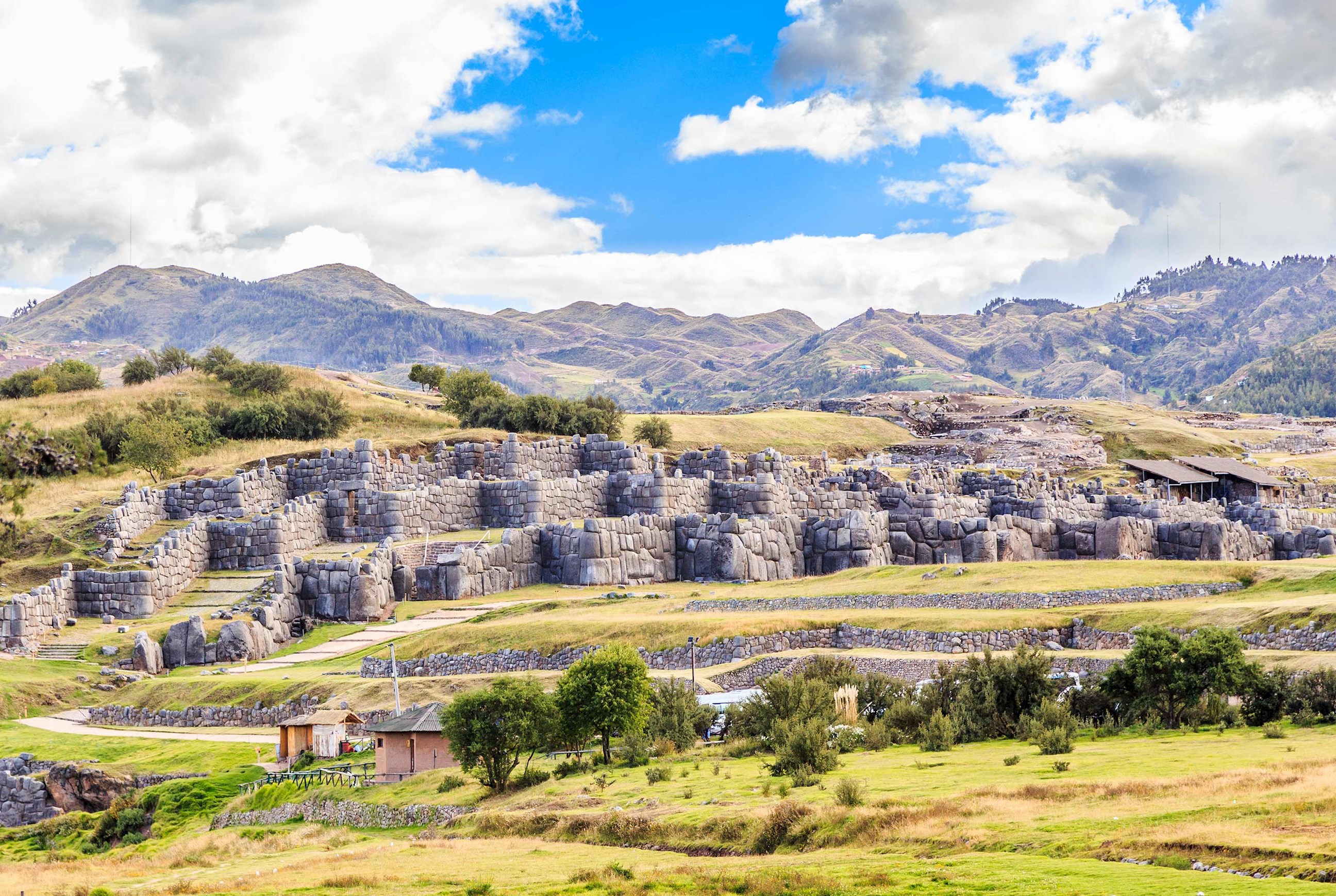 ruins-cusco-peru.jpg